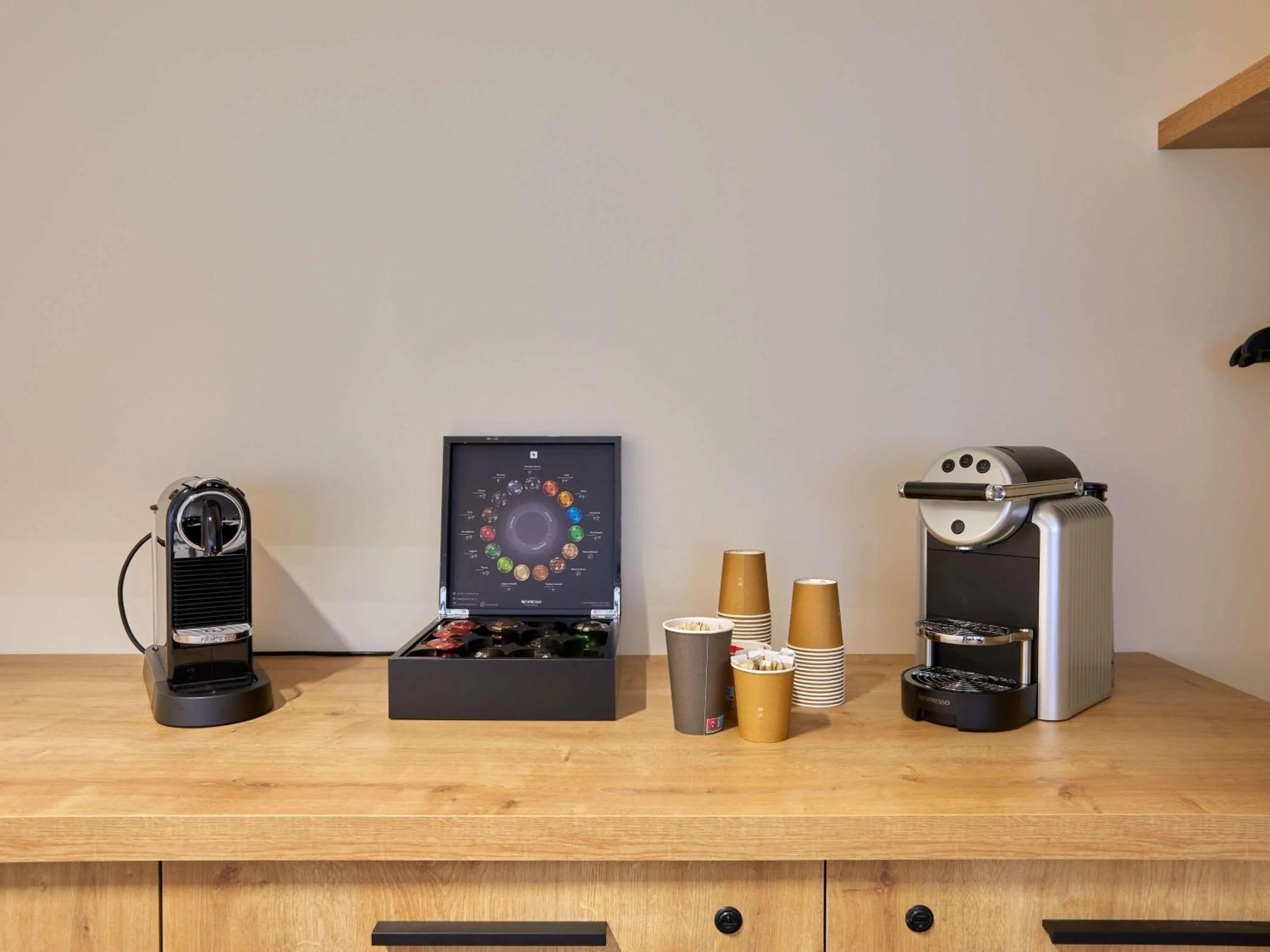 Meeting/conference room in ibis Styles La Roche-sur-Yon