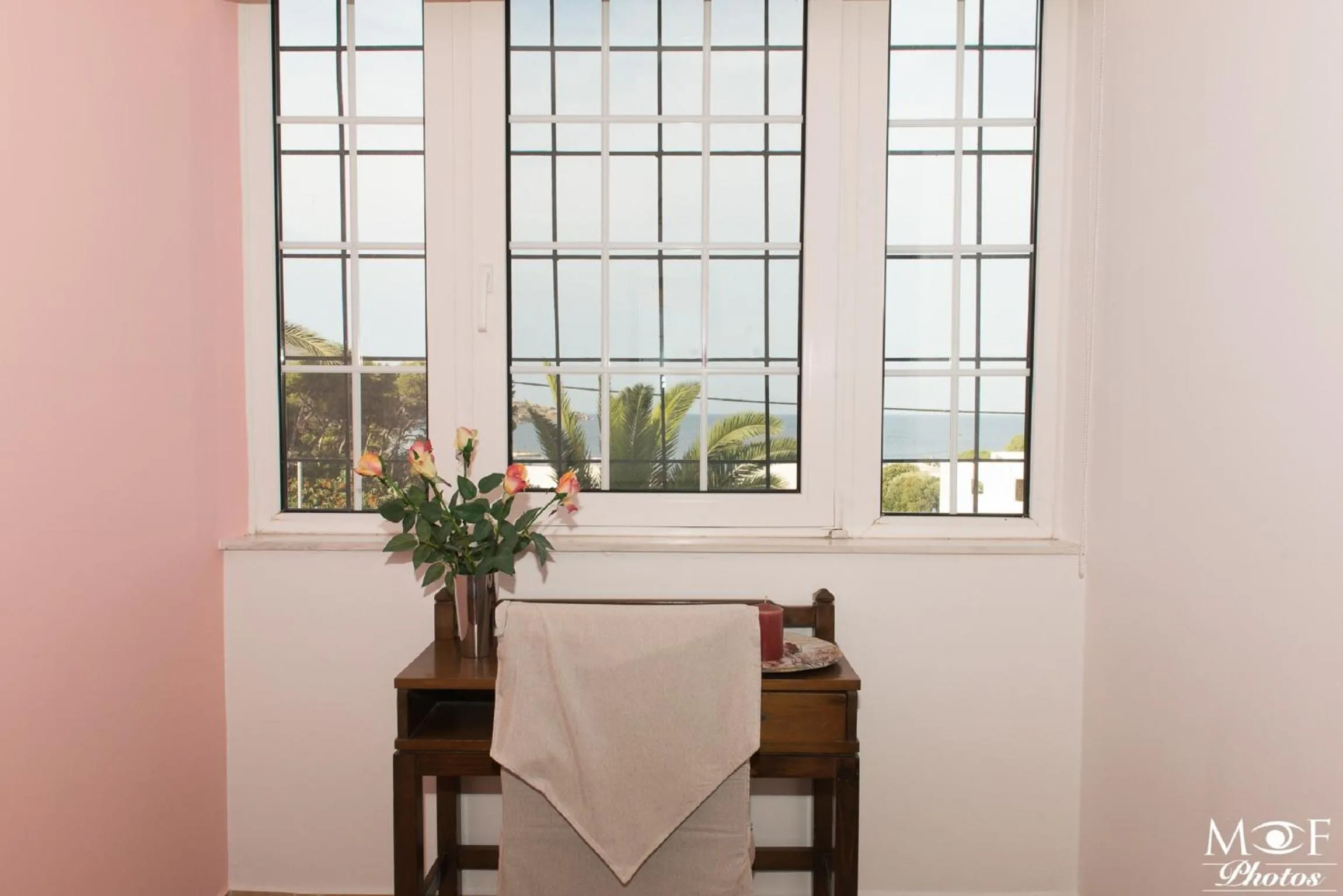 Decorative detail in Hotel Elena