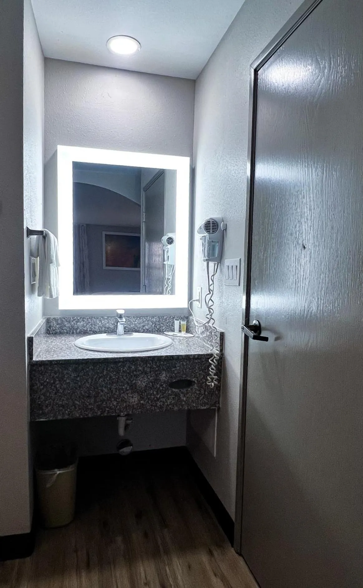 Bathroom in Days Inn by Wyndham Dallas Plano