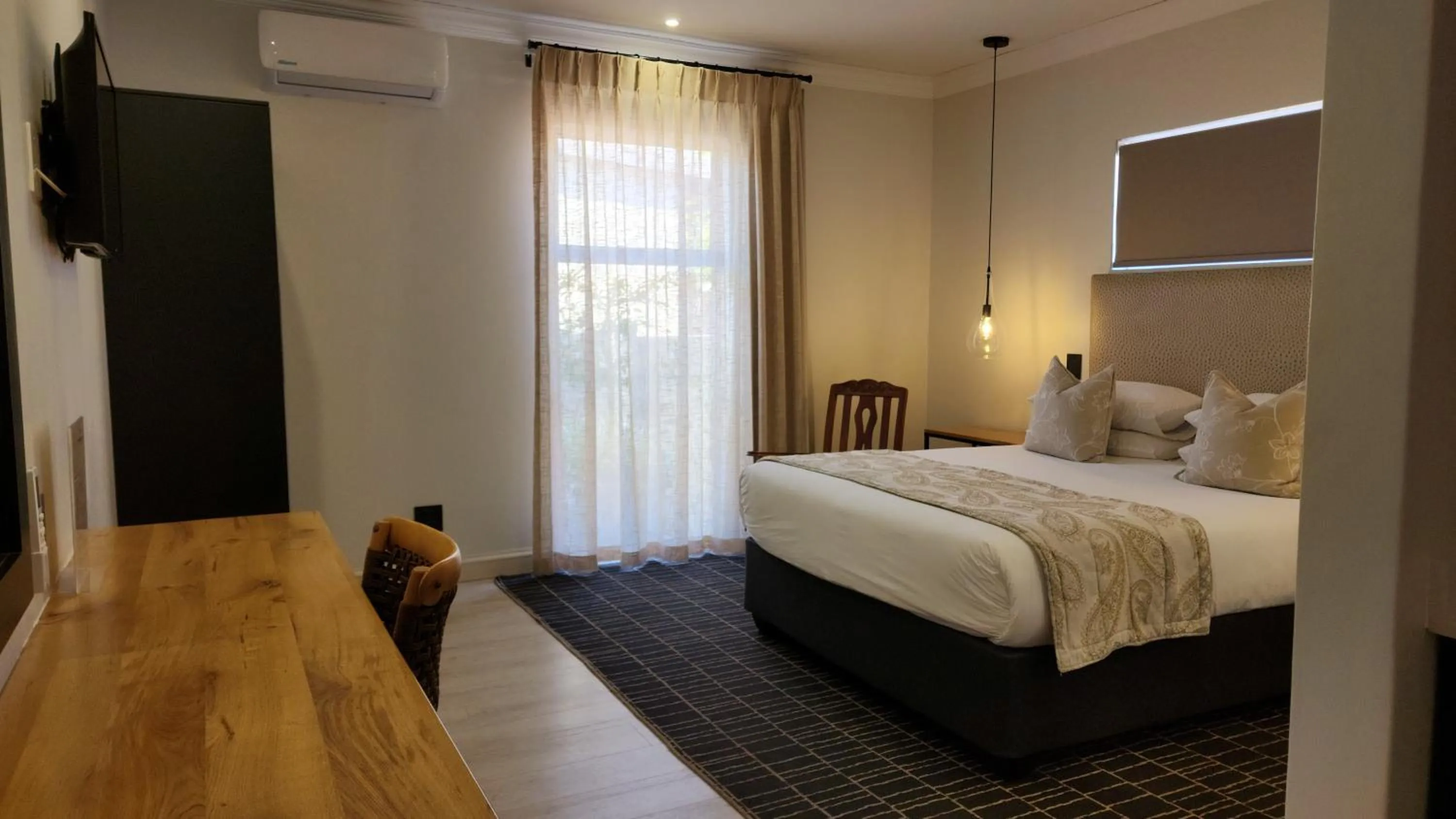 Bed in Shonalanga Lodge