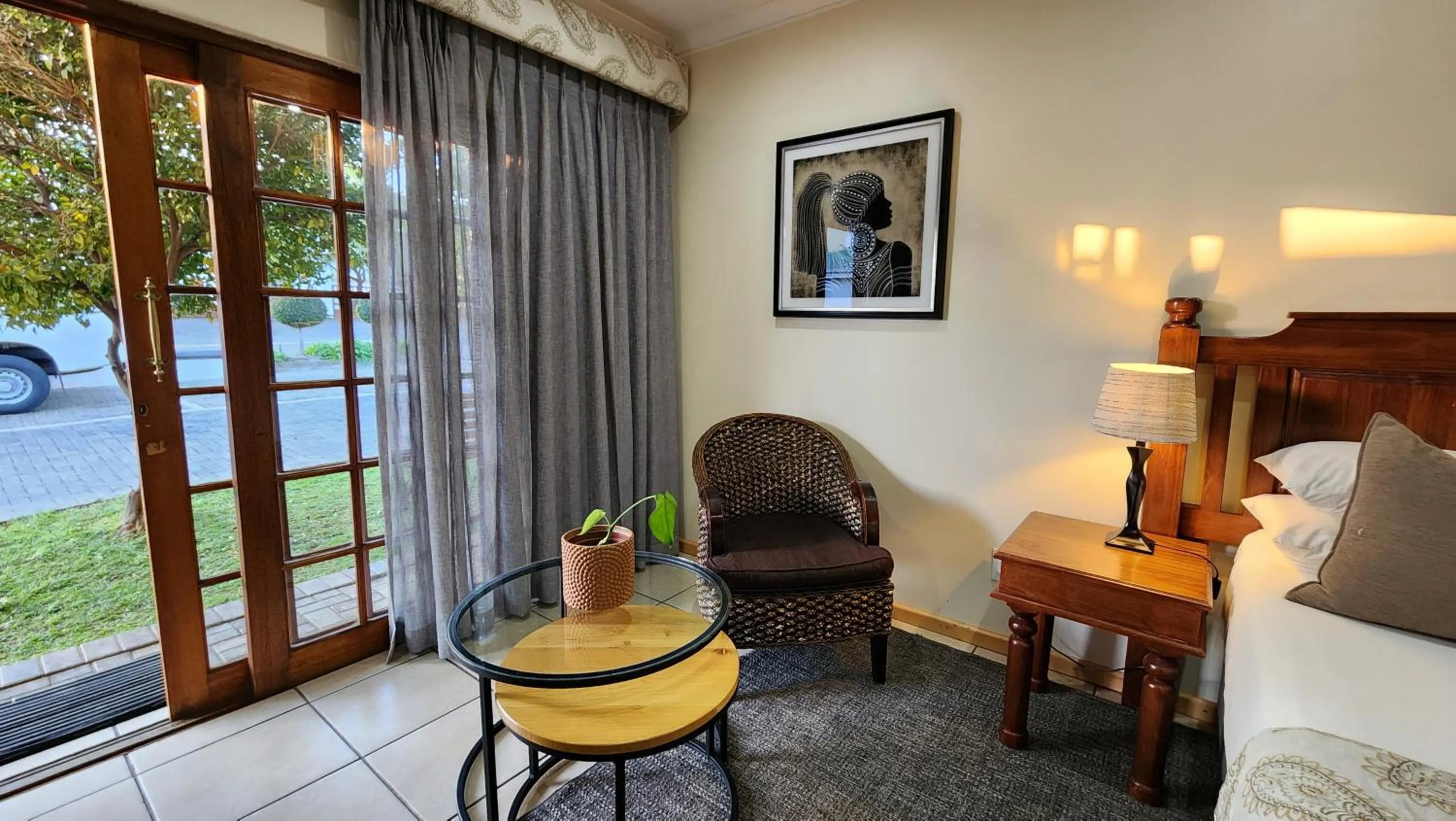 Bed in Shonalanga Lodge