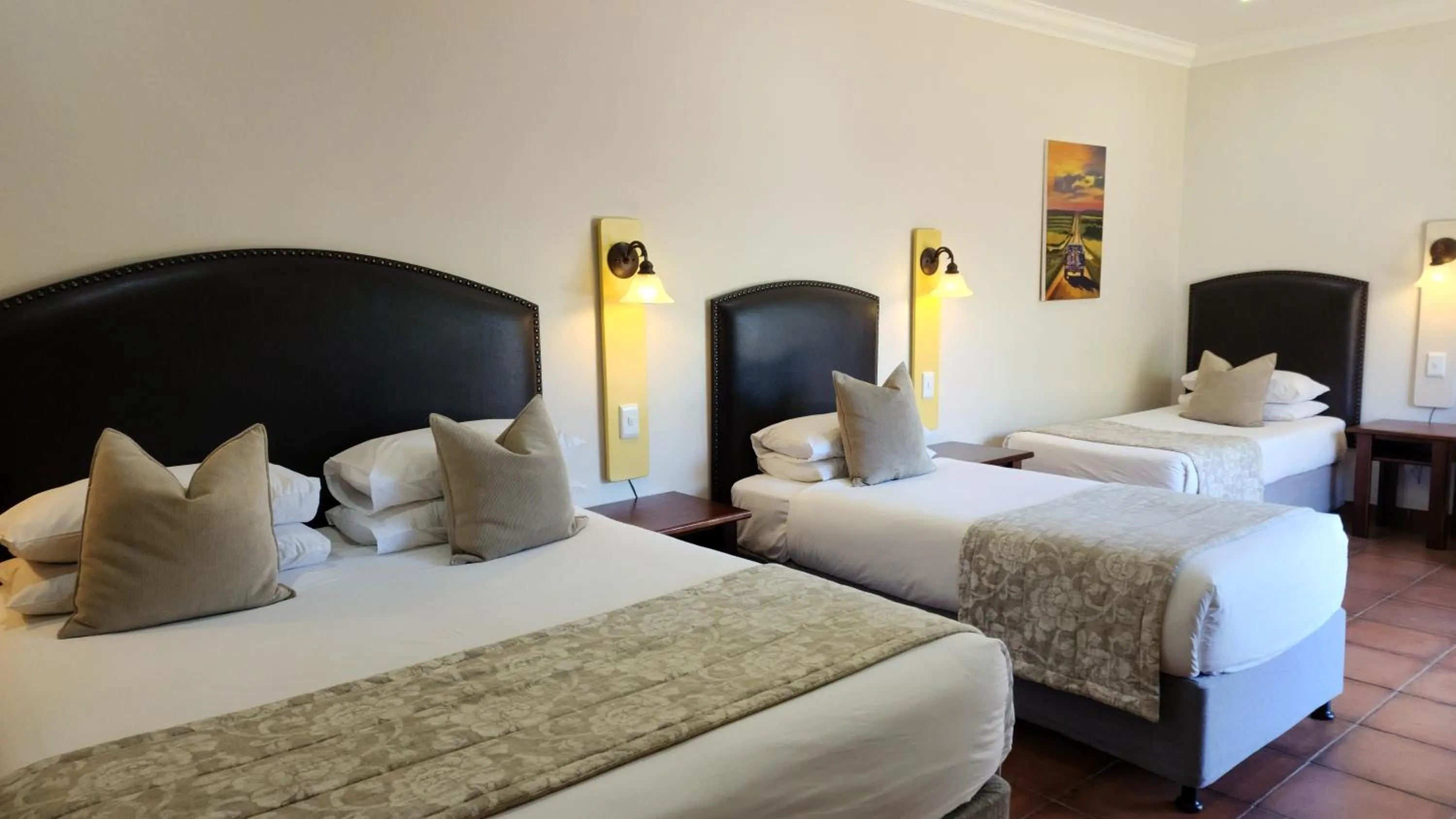 Bedroom, Bed in Shonalanga Lodge