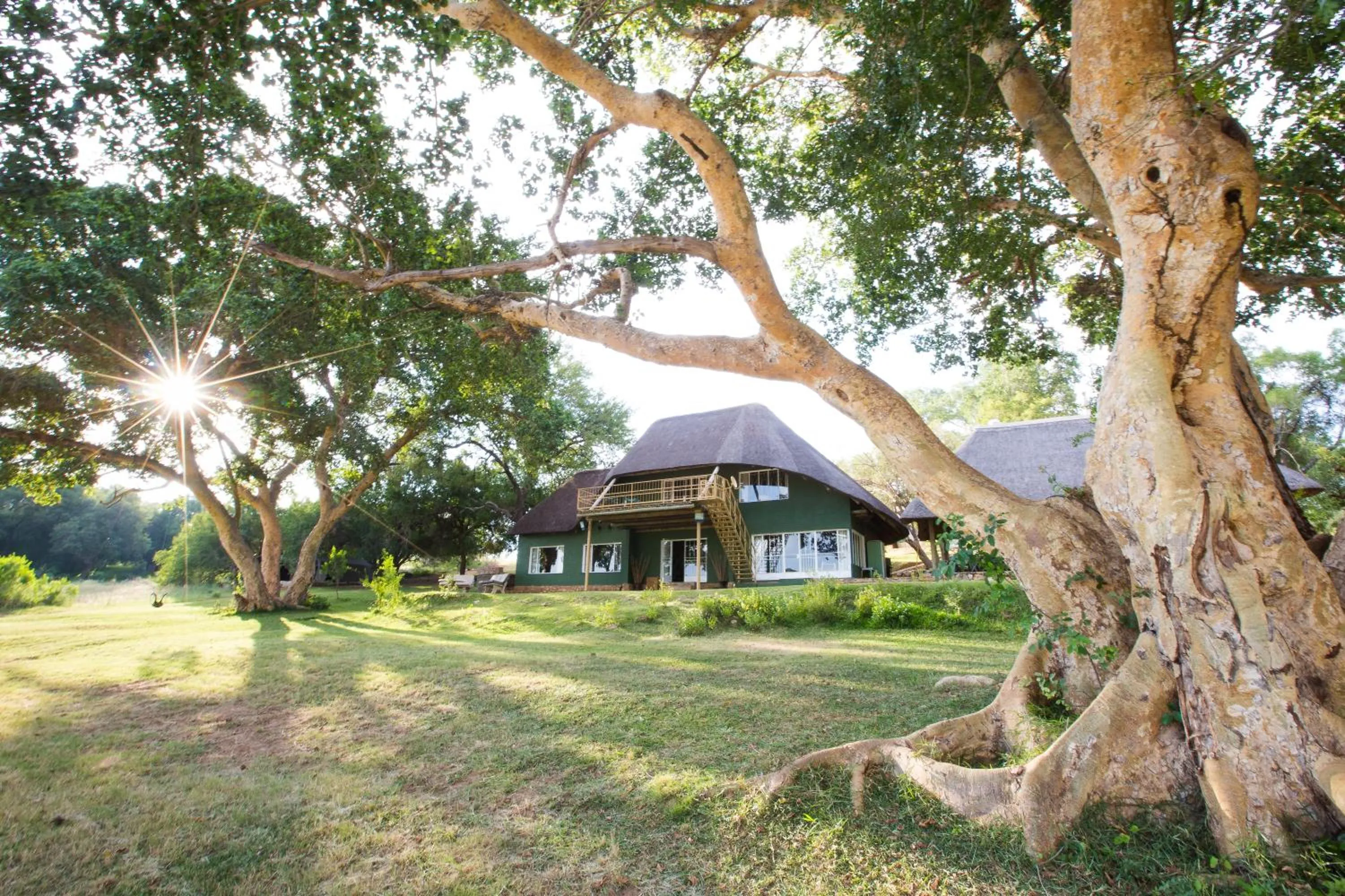 Property building in Maninghi Lodge