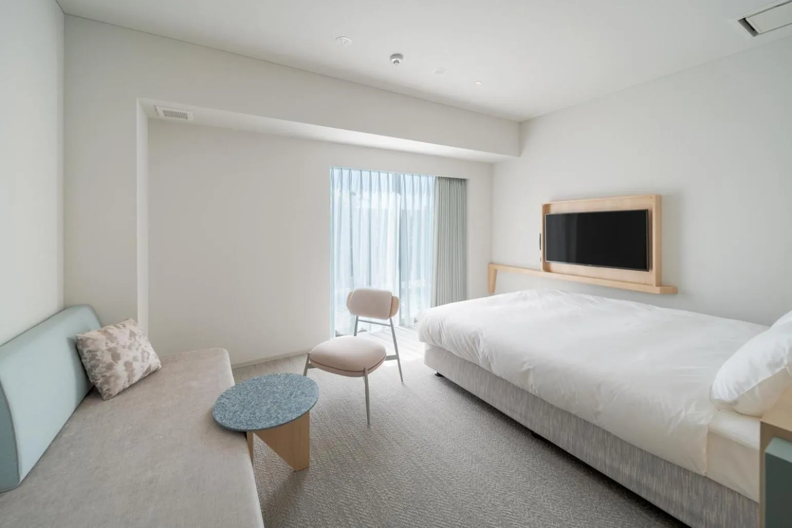 Photo of the whole room, Bed in ITOMACHI Hotel 0