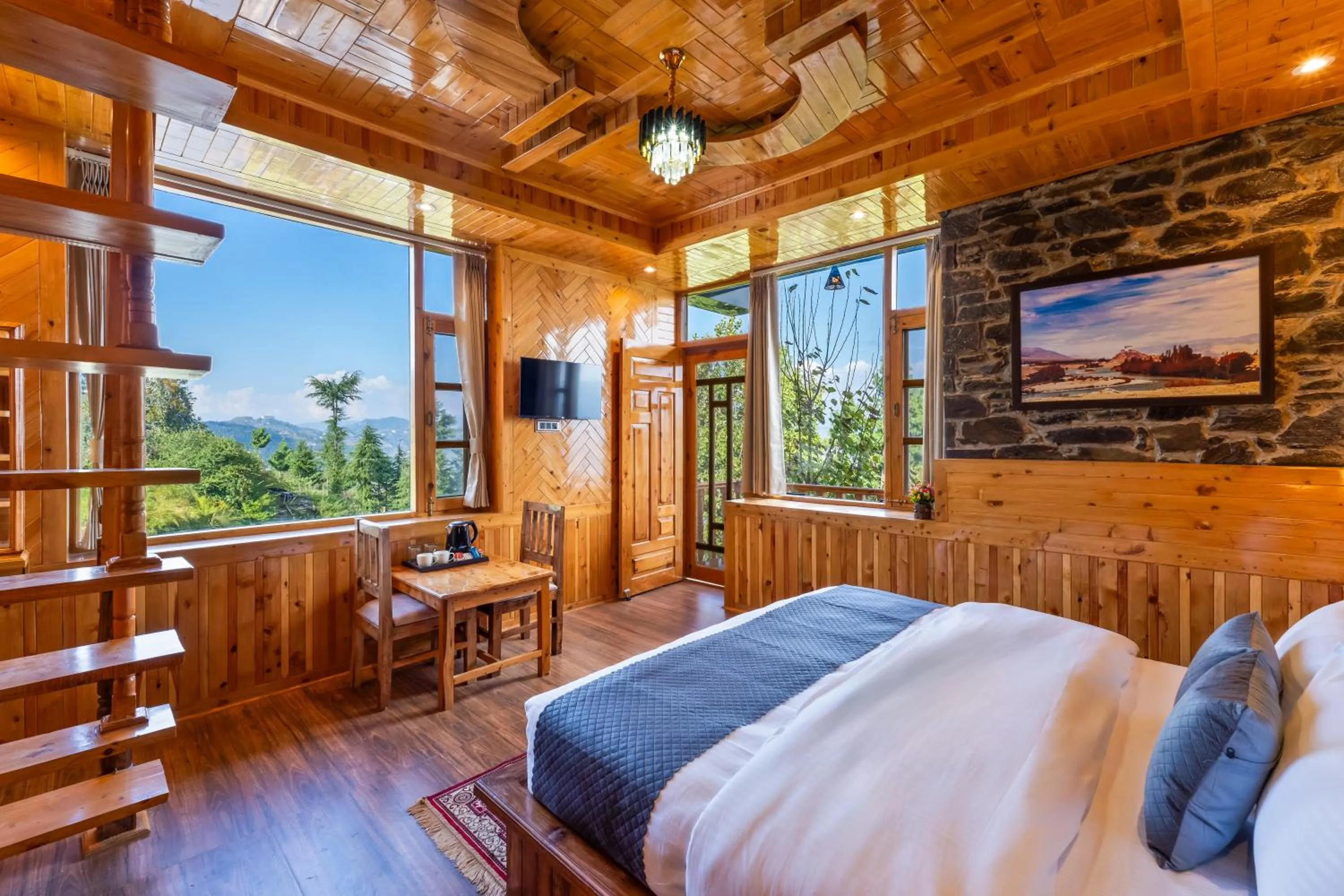 Photo of the whole room, Bed in Kathkuni by Jomotel - A Pure Veg Boutique Stay