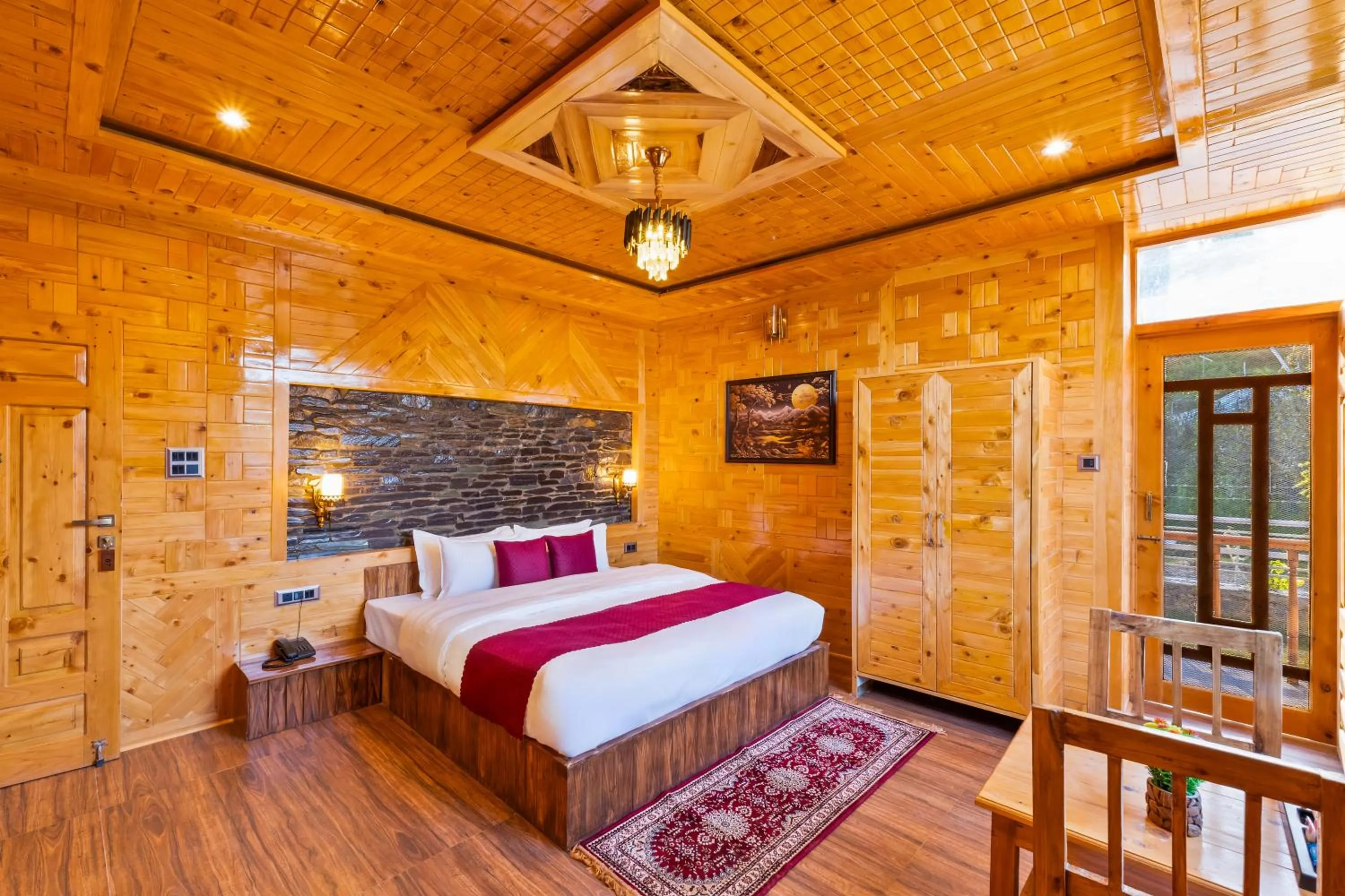 Bedroom, Bed in Kathkuni by Jomotel - A Pure Veg Boutique Stay