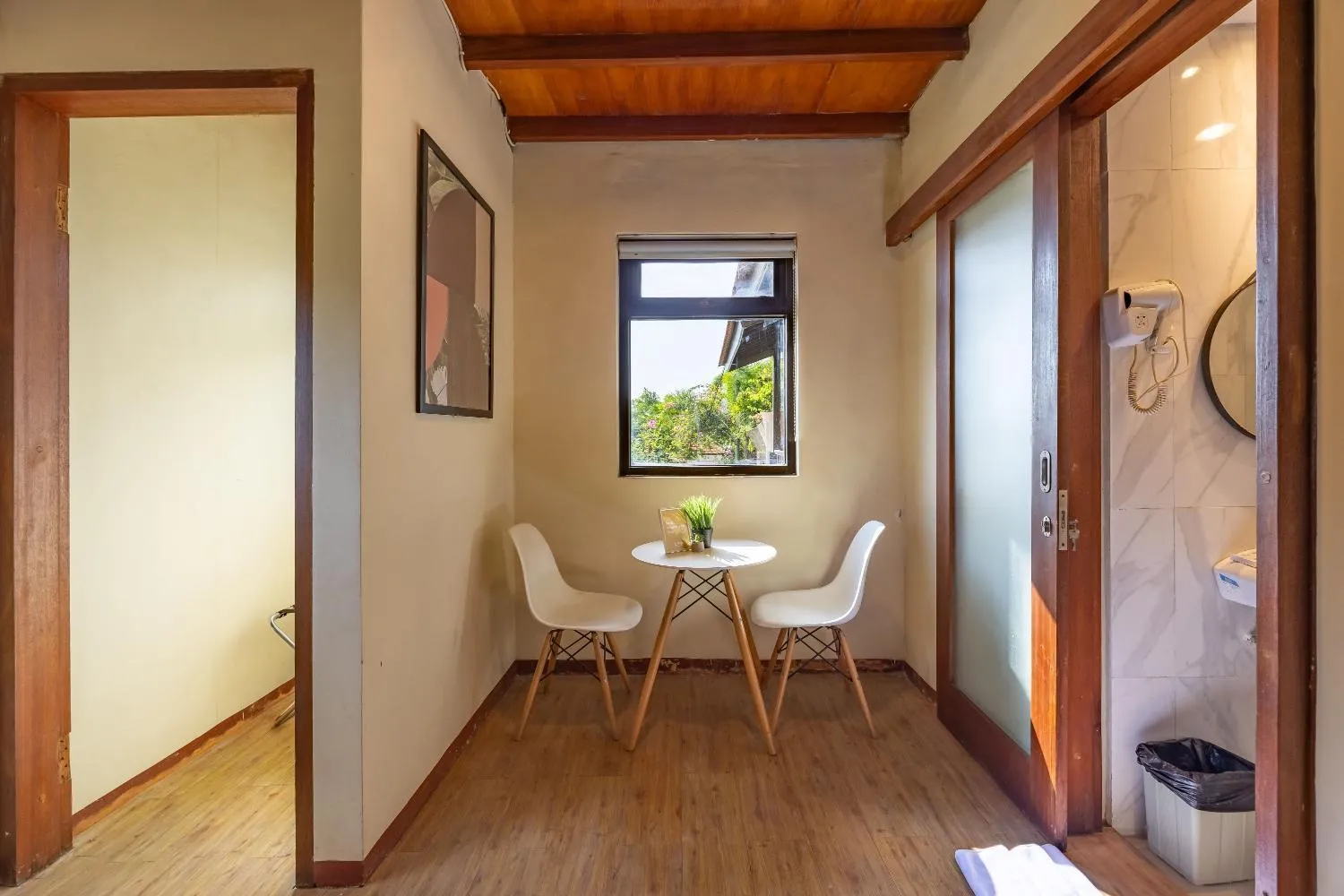 Bedroom in Cove Kavana