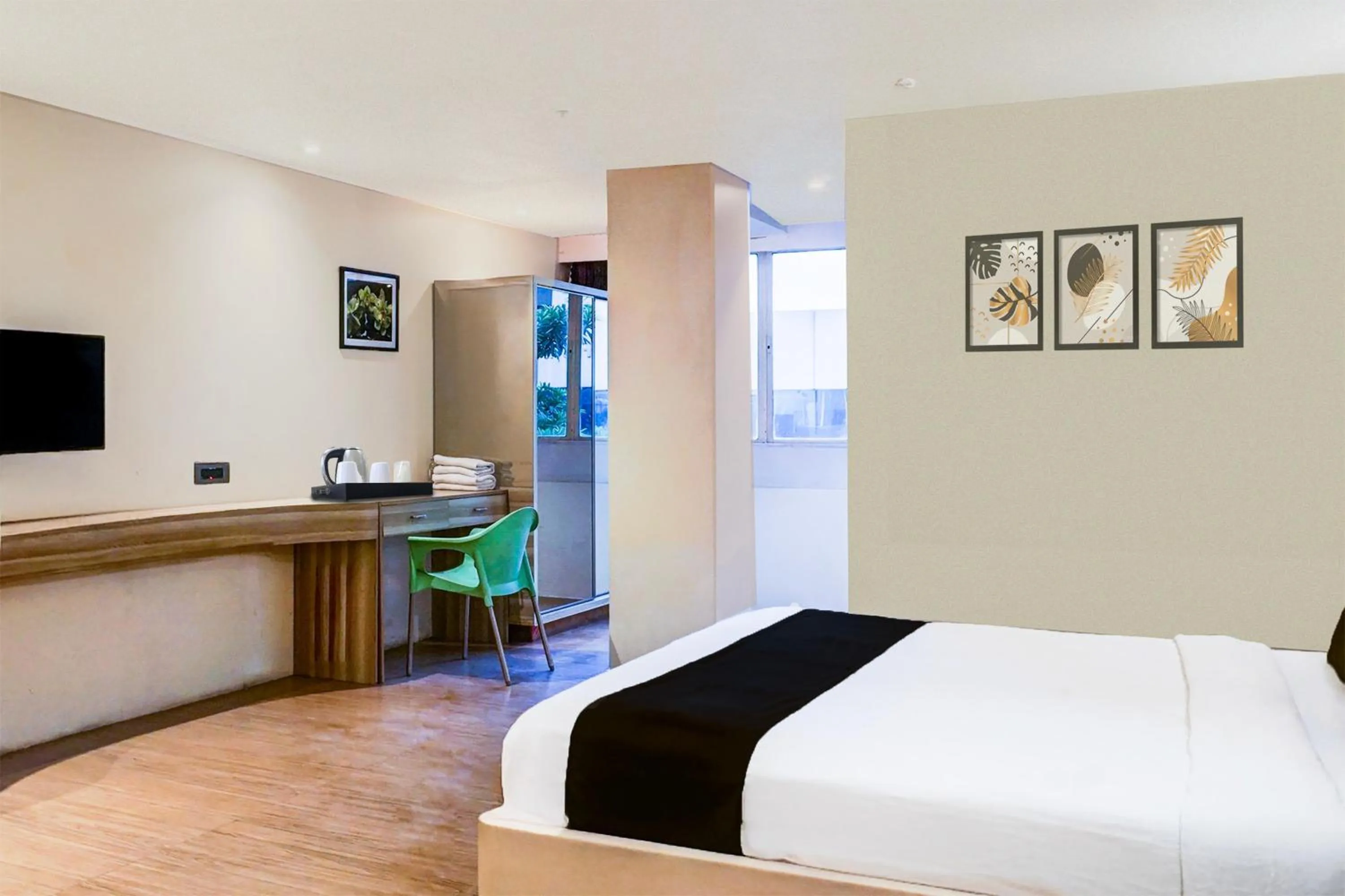 Bedroom, Bed in Townhouse Oak Hadapsar