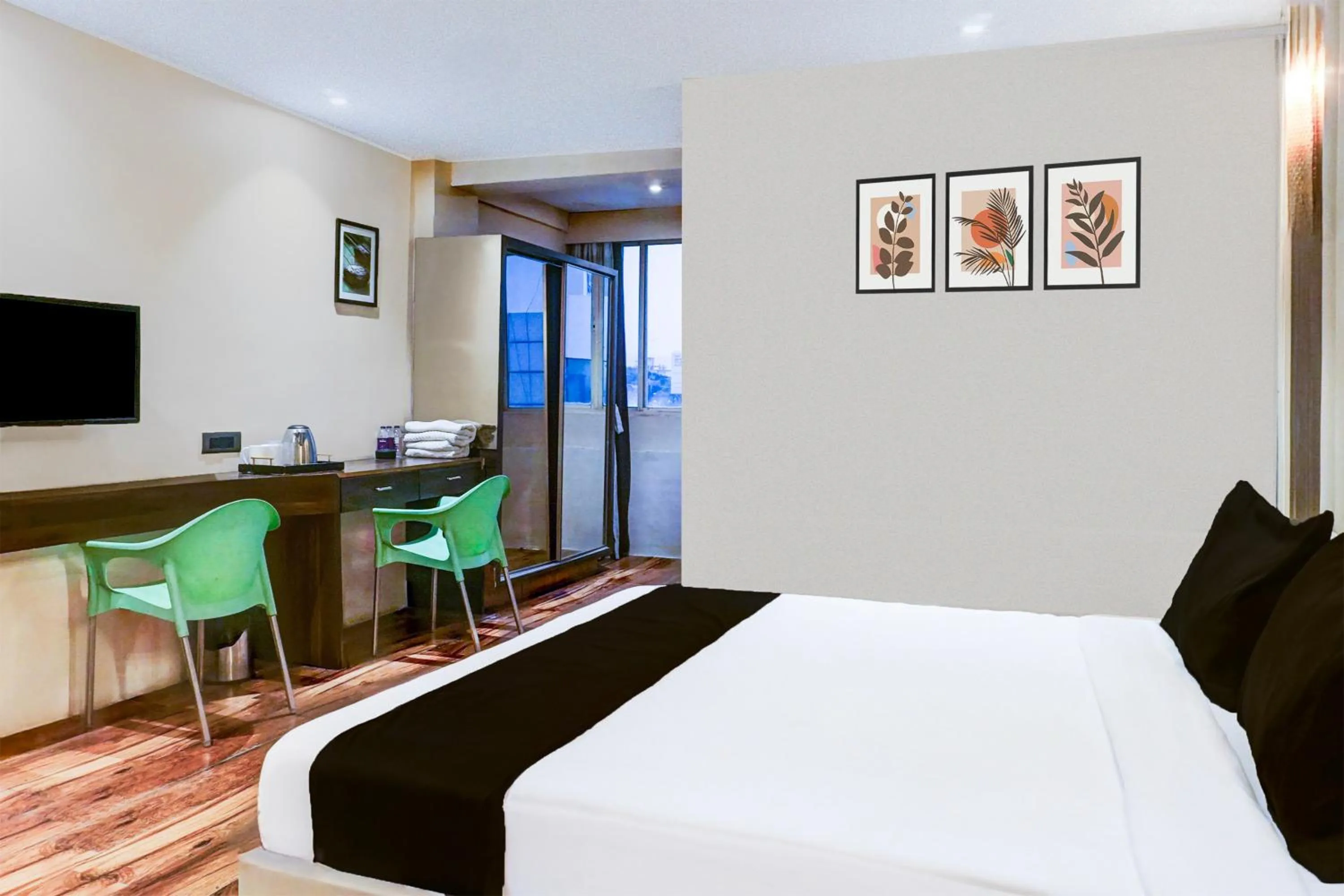 Bedroom, Bed in Townhouse Oak Hadapsar