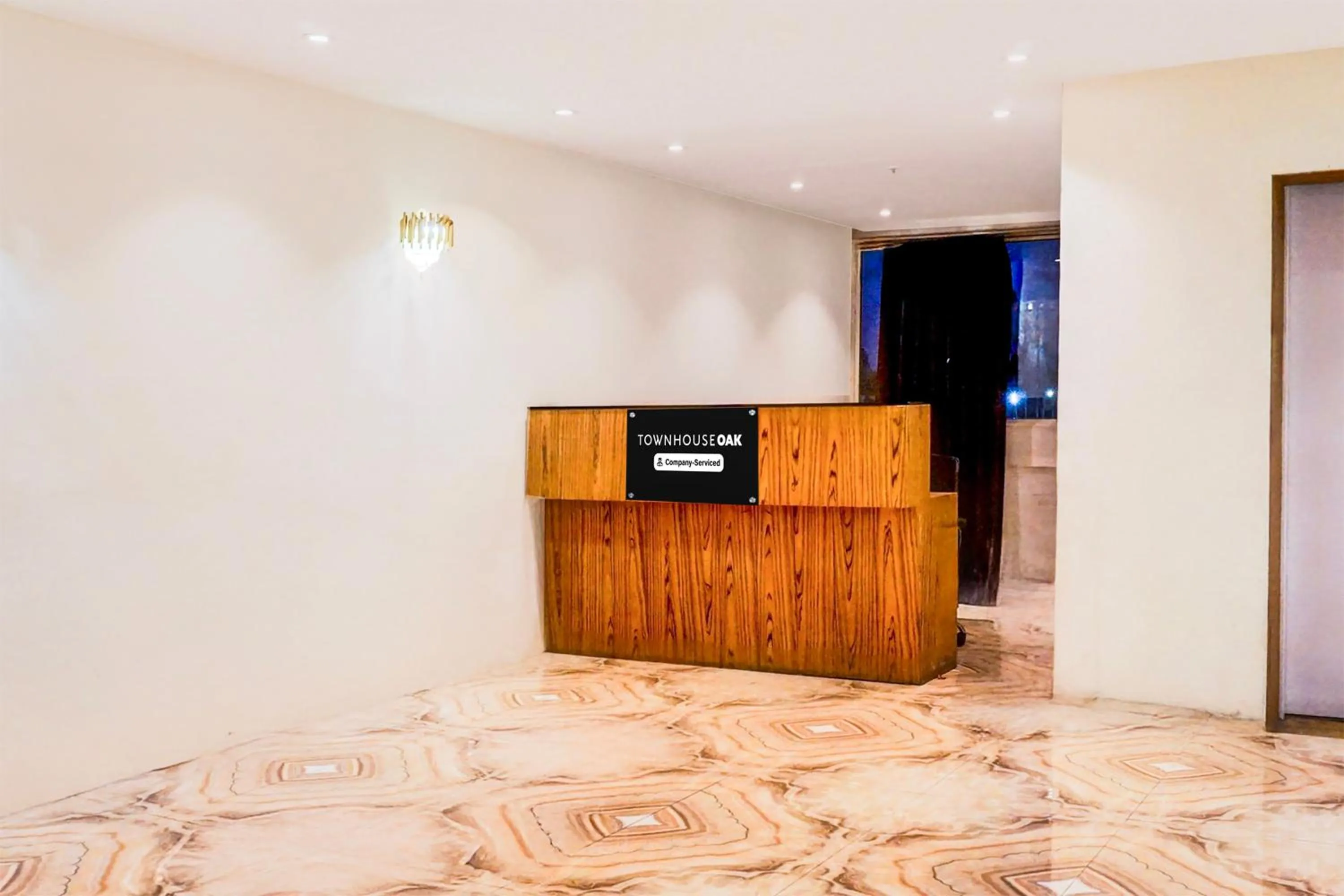 Lobby or reception in Townhouse Oak Hadapsar