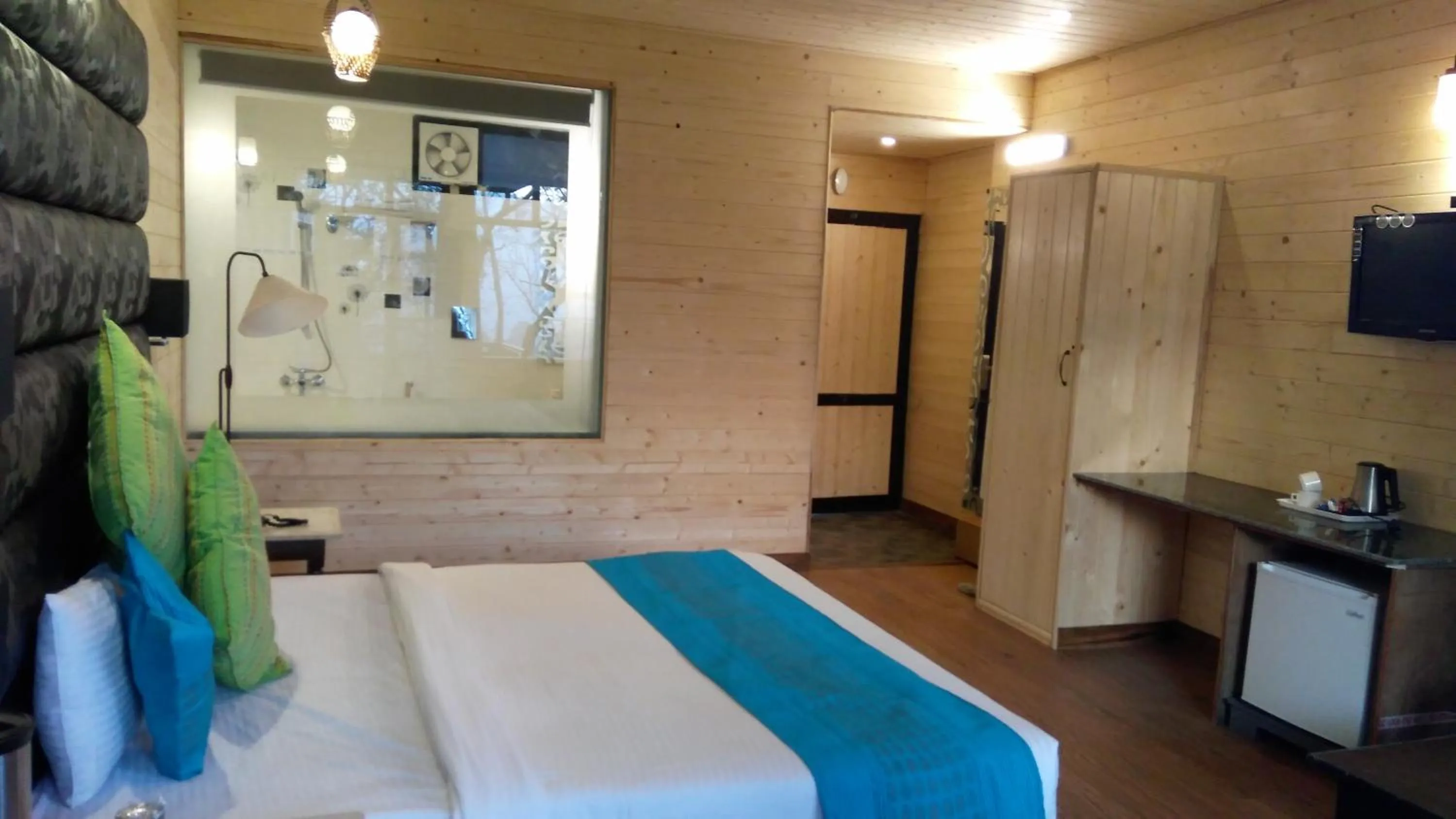 Photo of the whole room, Bed in Winnies Holiday Resort & Spa