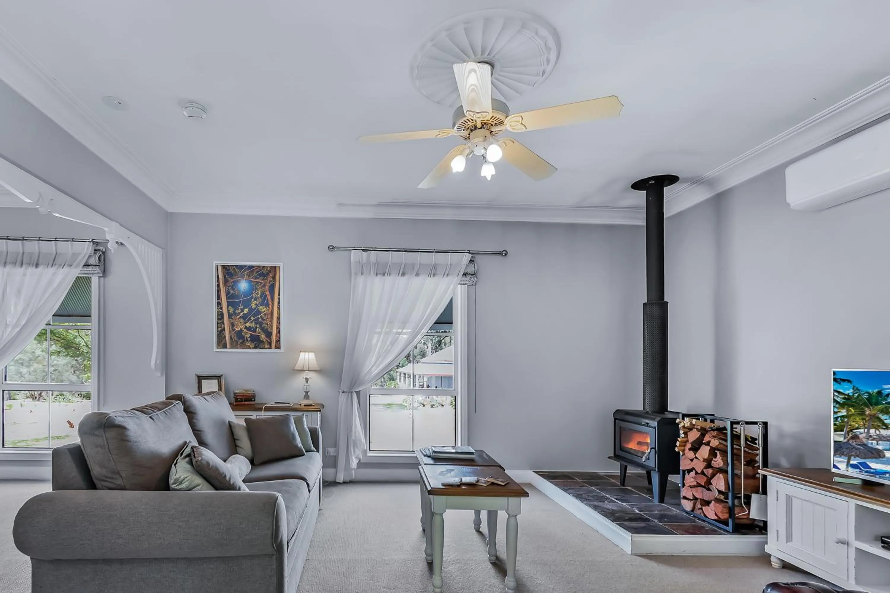 TV and multimedia in Diamondvale Estate Stanthorpe