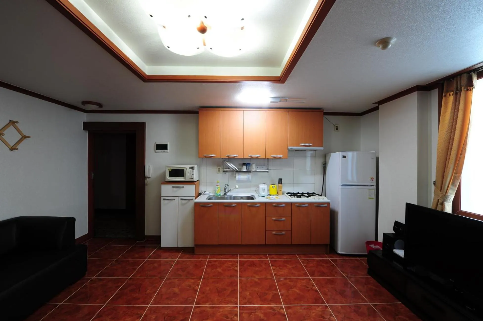 Kitchen or kitchenette in Hi Hotel