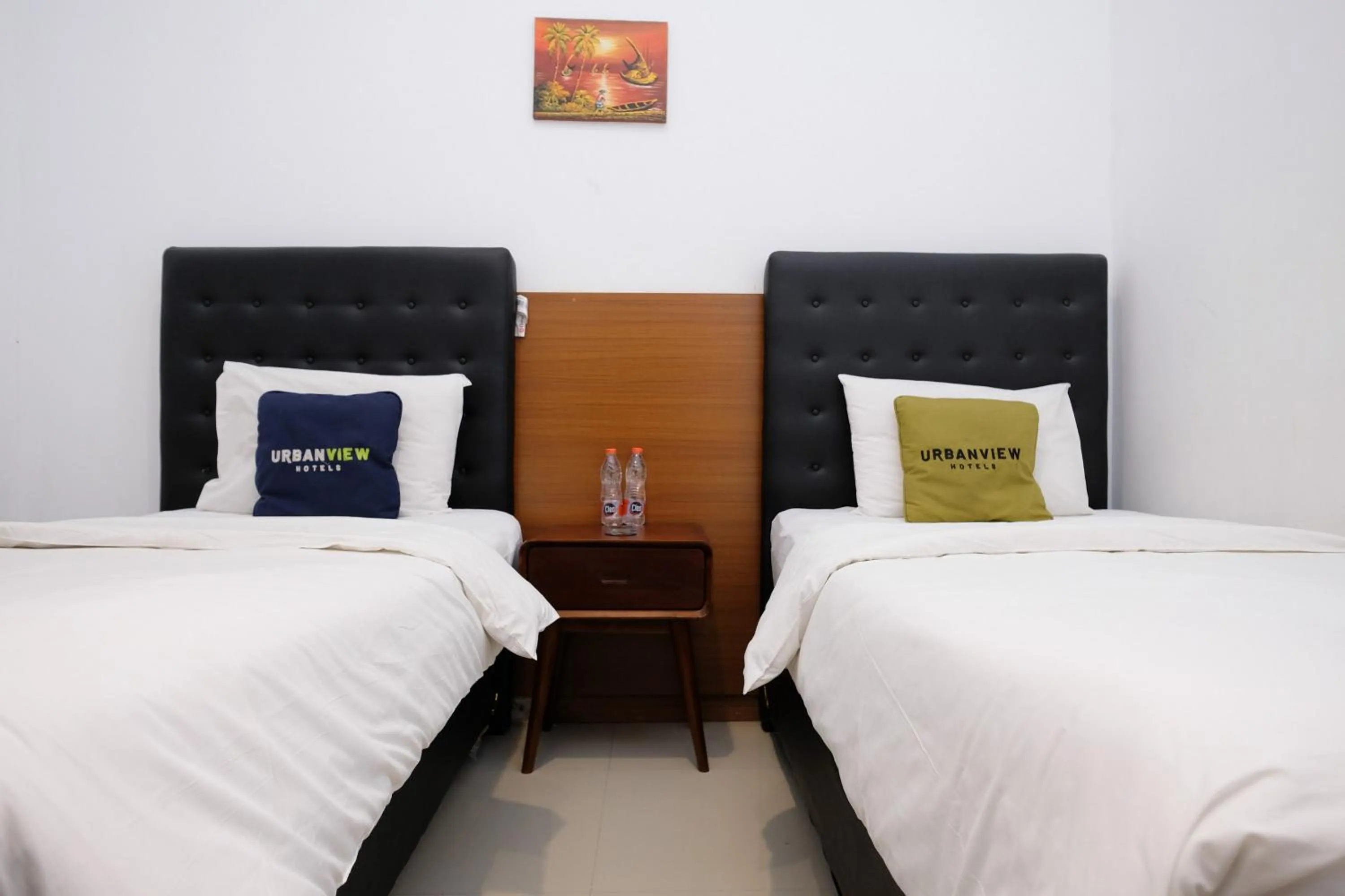 Bedroom, Bed in Urbanview Hotel Dommy Yogyakarta by RedDoorz