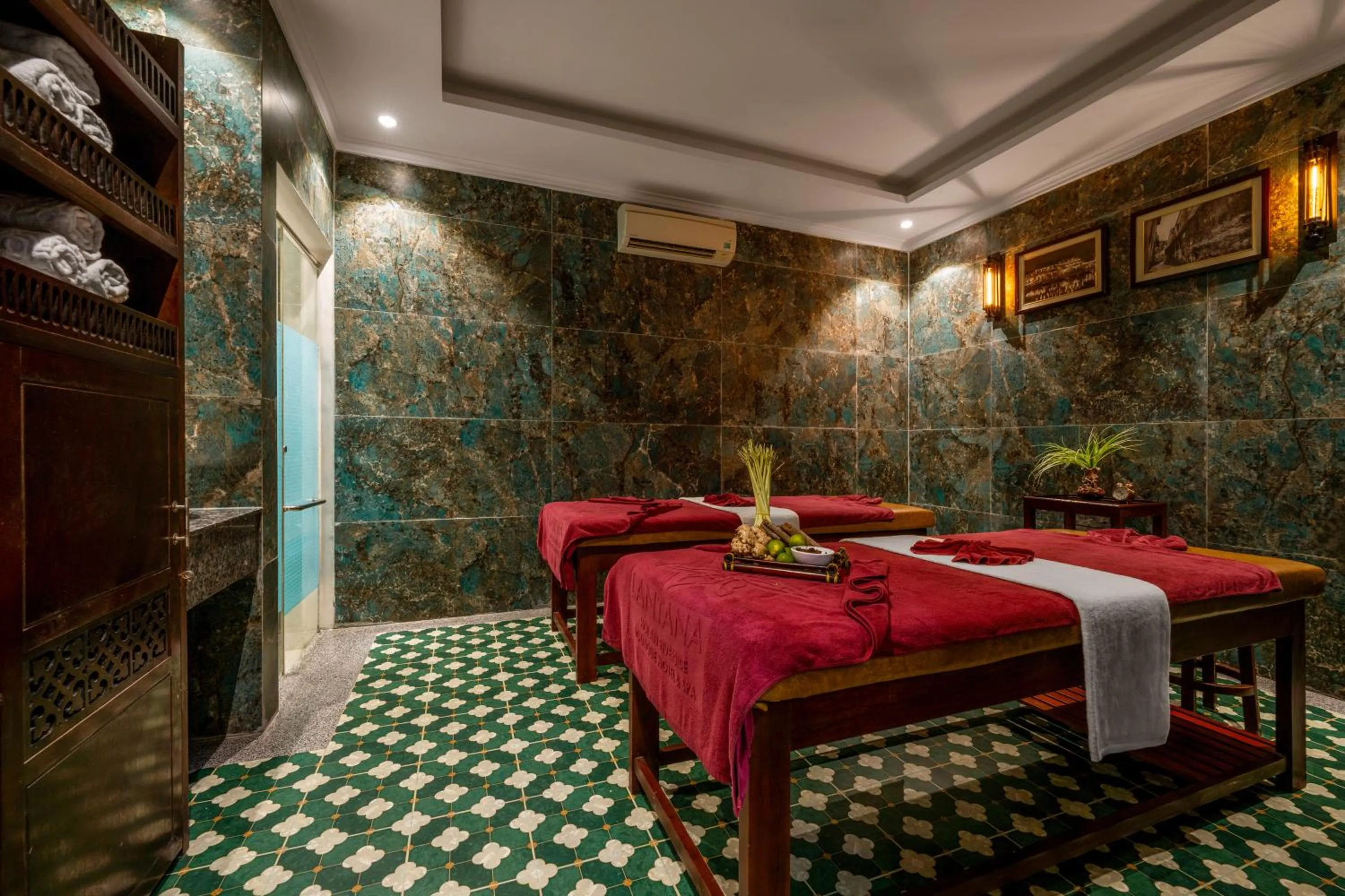 Massage in Lantana Boutique Hoi An Hotel