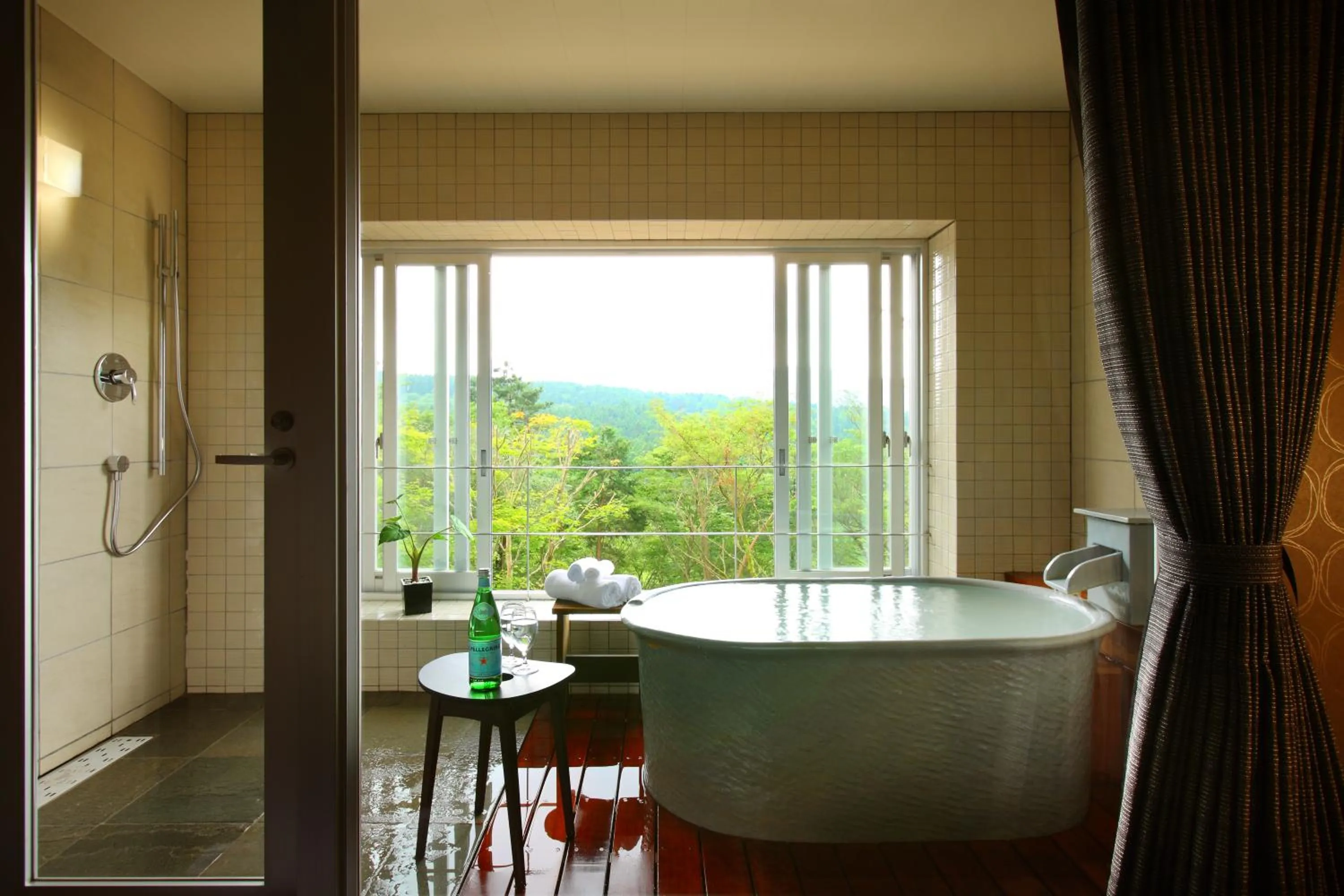 Bathroom in Hakone Fontaine Bleau Sengokutei