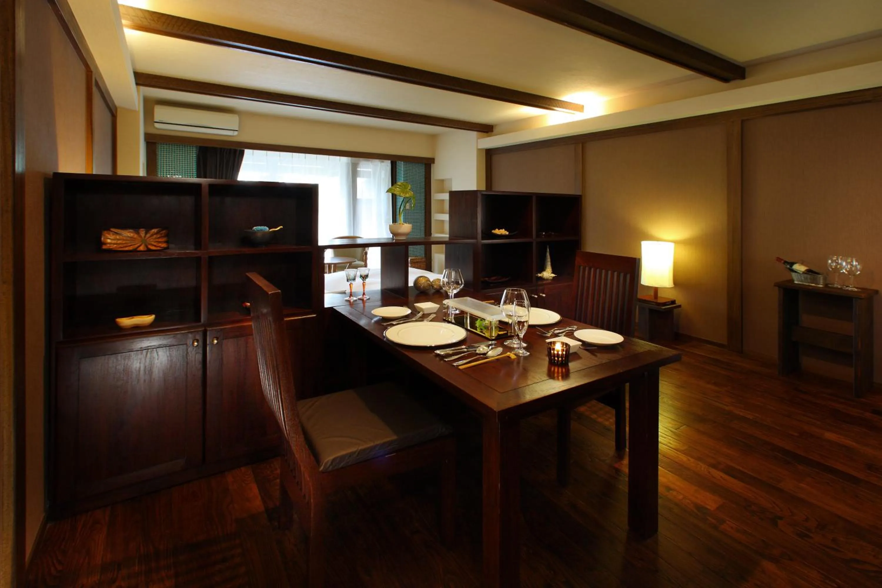 Dining area in Hakone Fontaine Bleau Sengokutei