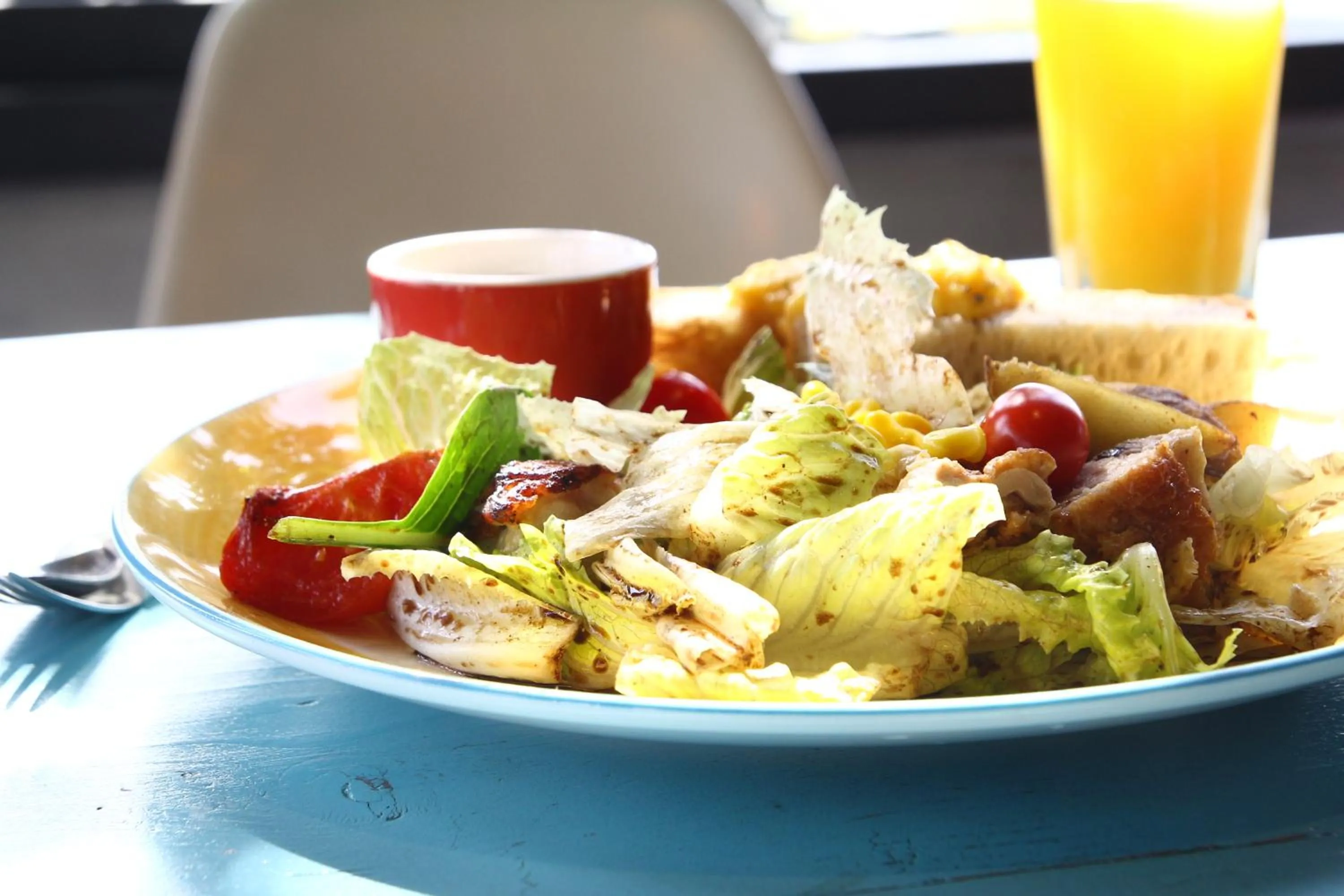 Breakfast in West Old House