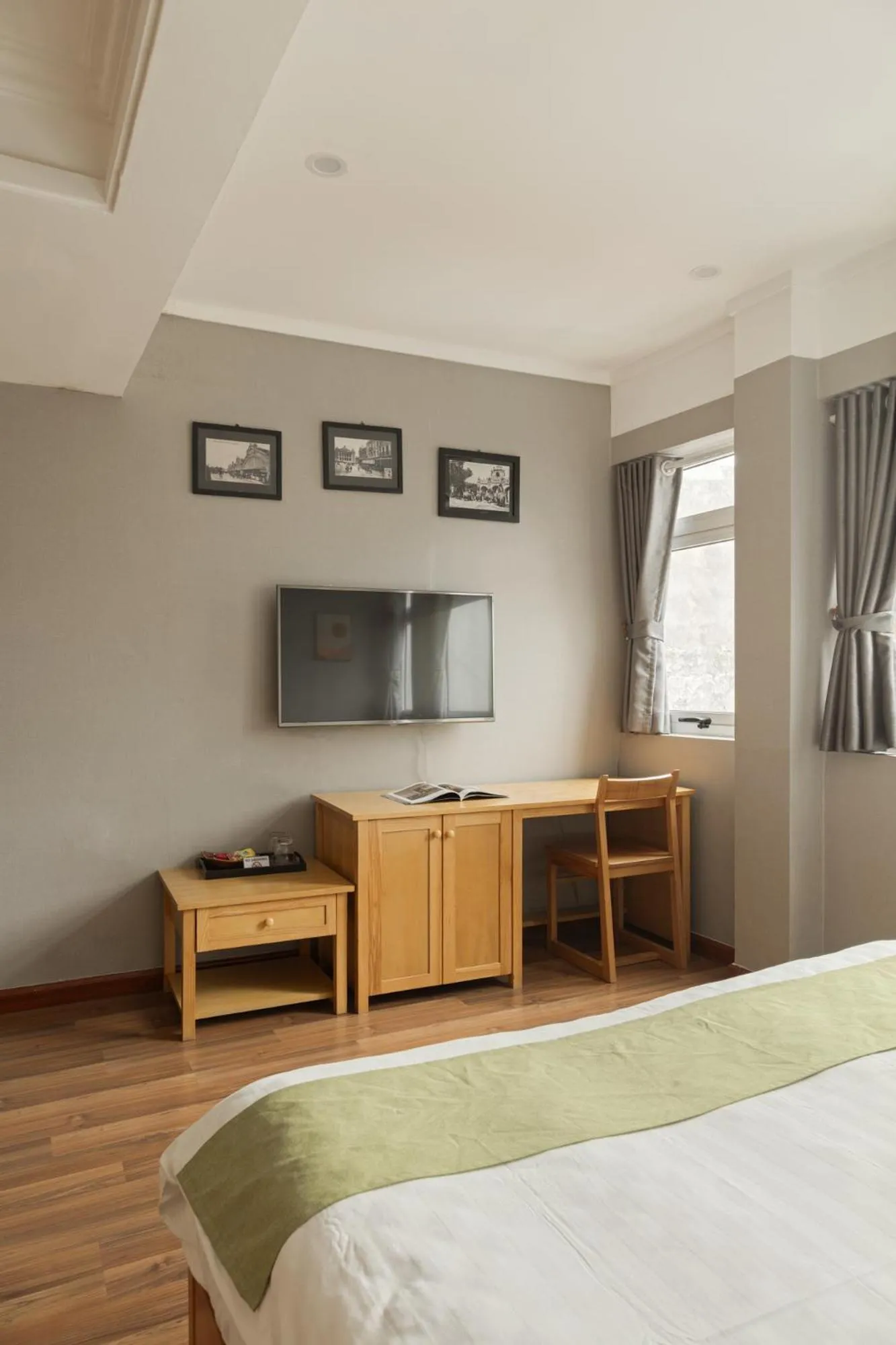 Bed in Hanoi Central Park Hotel