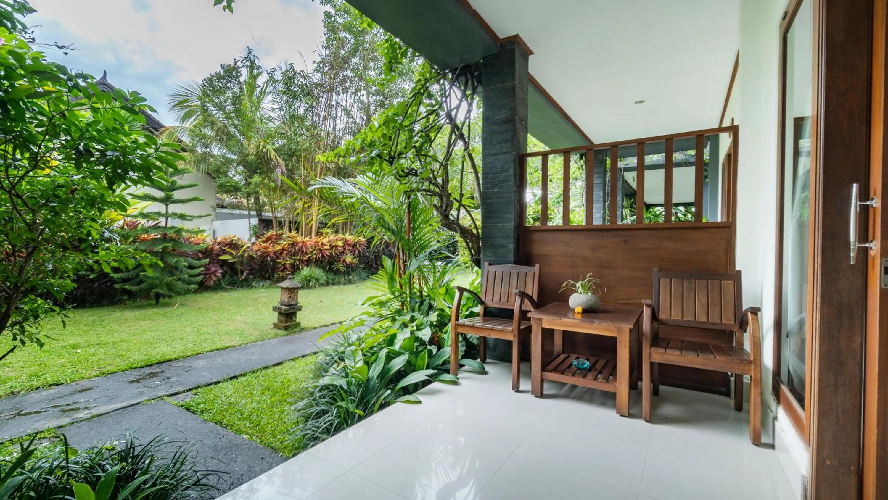 Balcony/Terrace in Gita Maha Ubud Hotel by Mahaputra