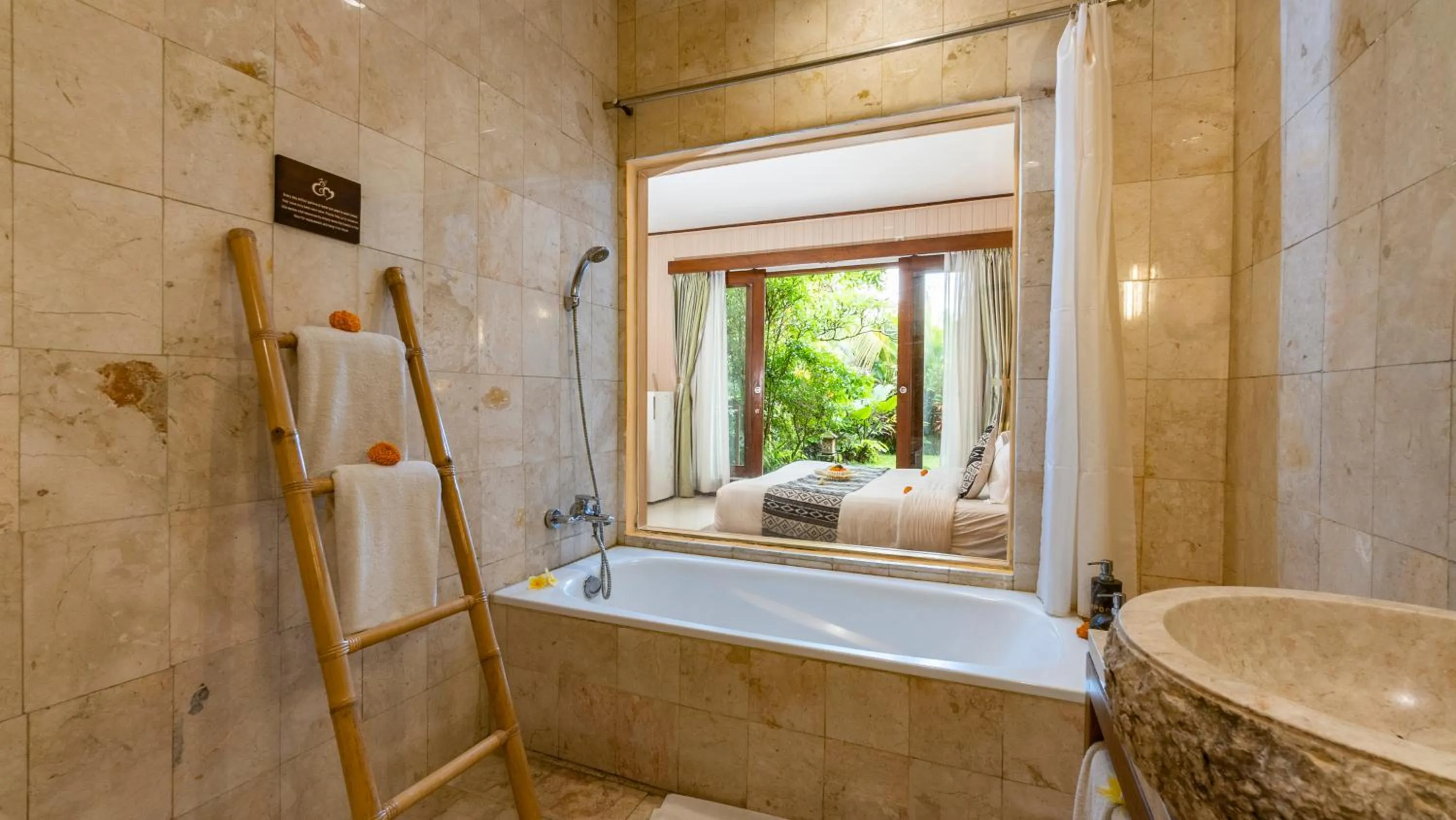 Bathroom in Gita Maha Ubud Hotel by Mahaputra