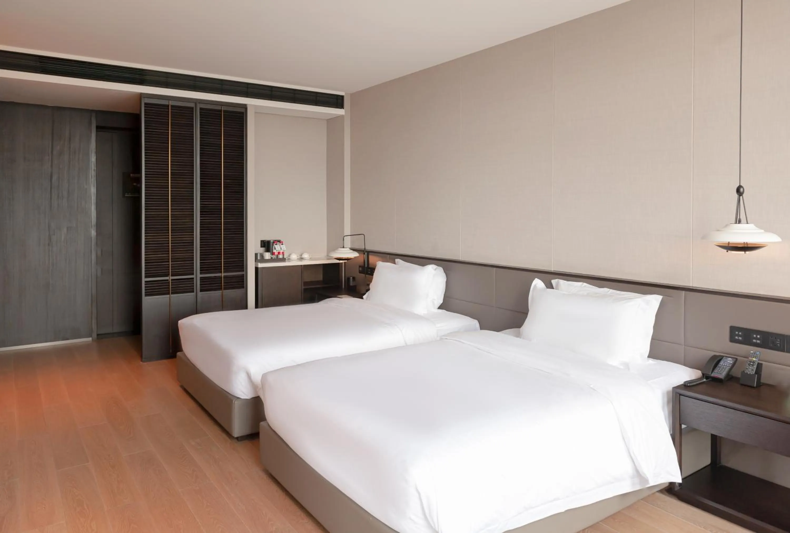 Bed in Wingate by Wyndham Changsha Yuhua North