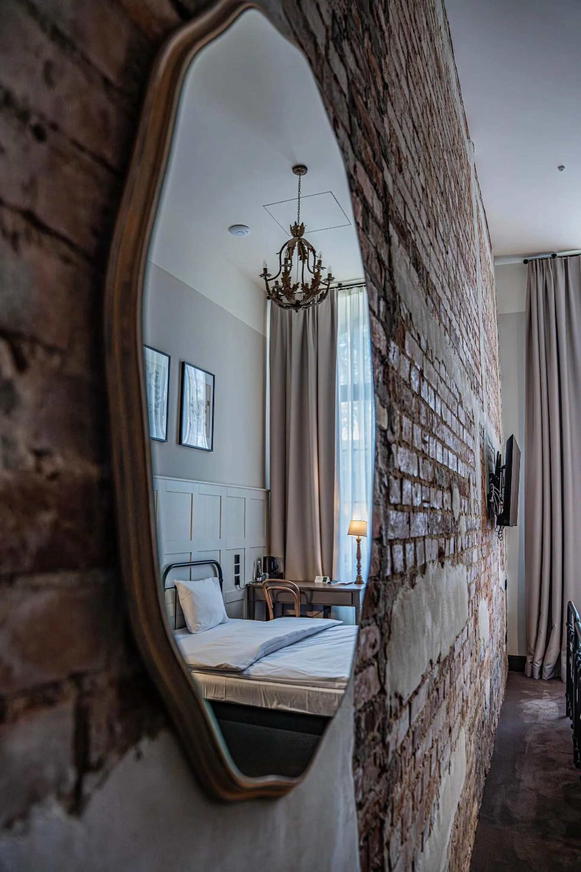 Decorative detail, Bed in ARCHE Klasztor Wrocław