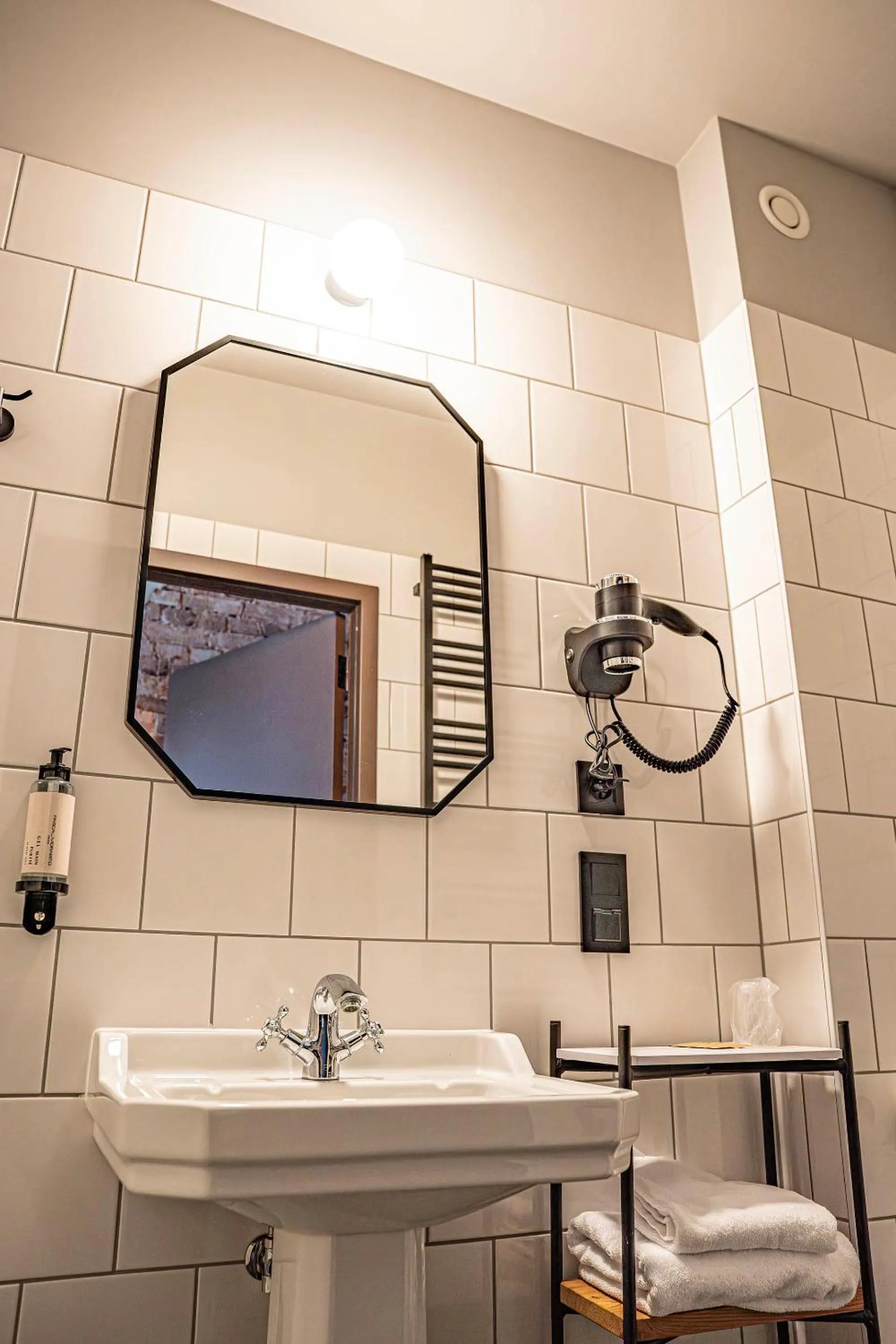 Bathroom in ARCHE Klasztor Wrocław