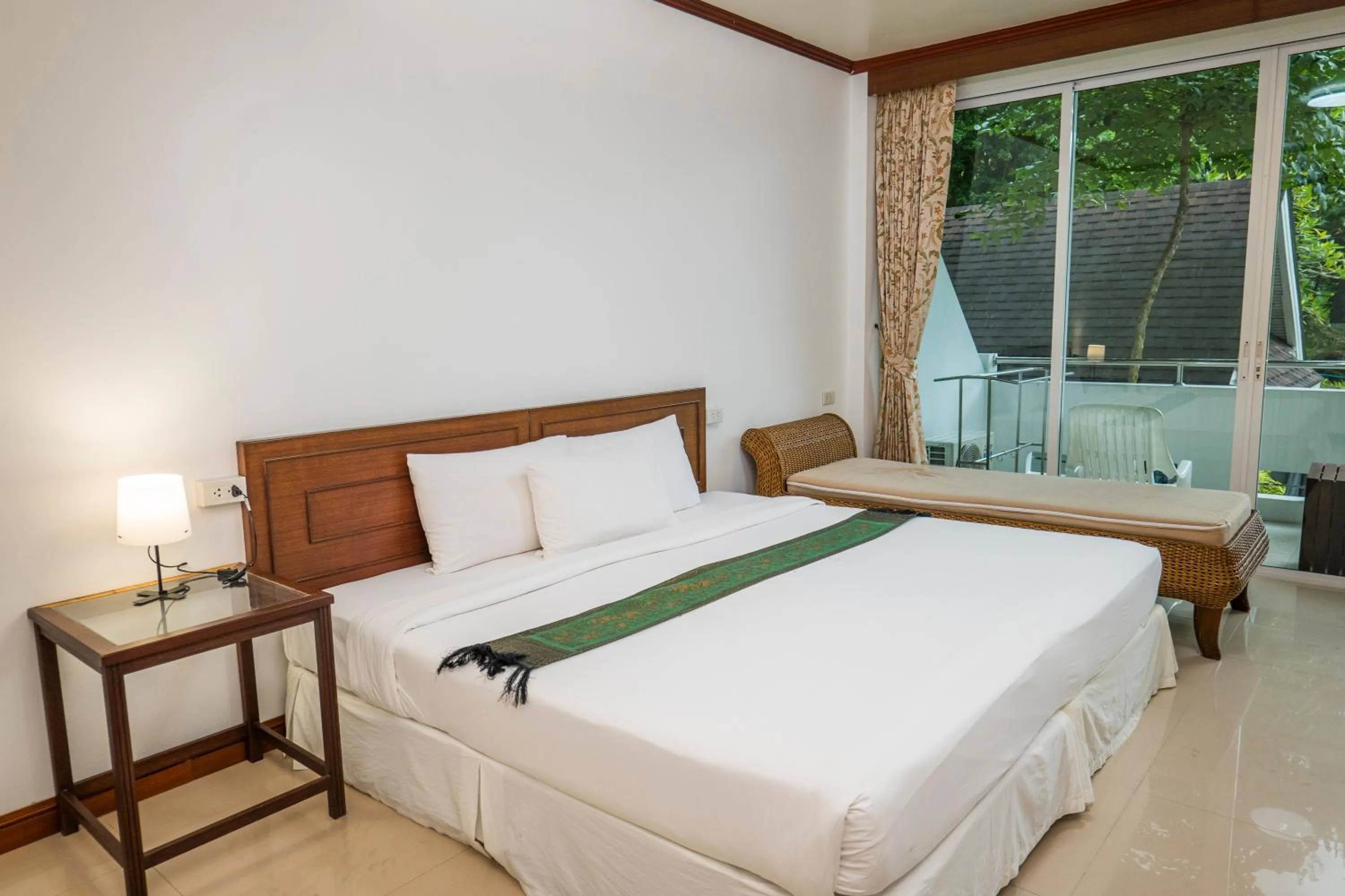 Bedroom, Bed in Mam Kaibae Hotel