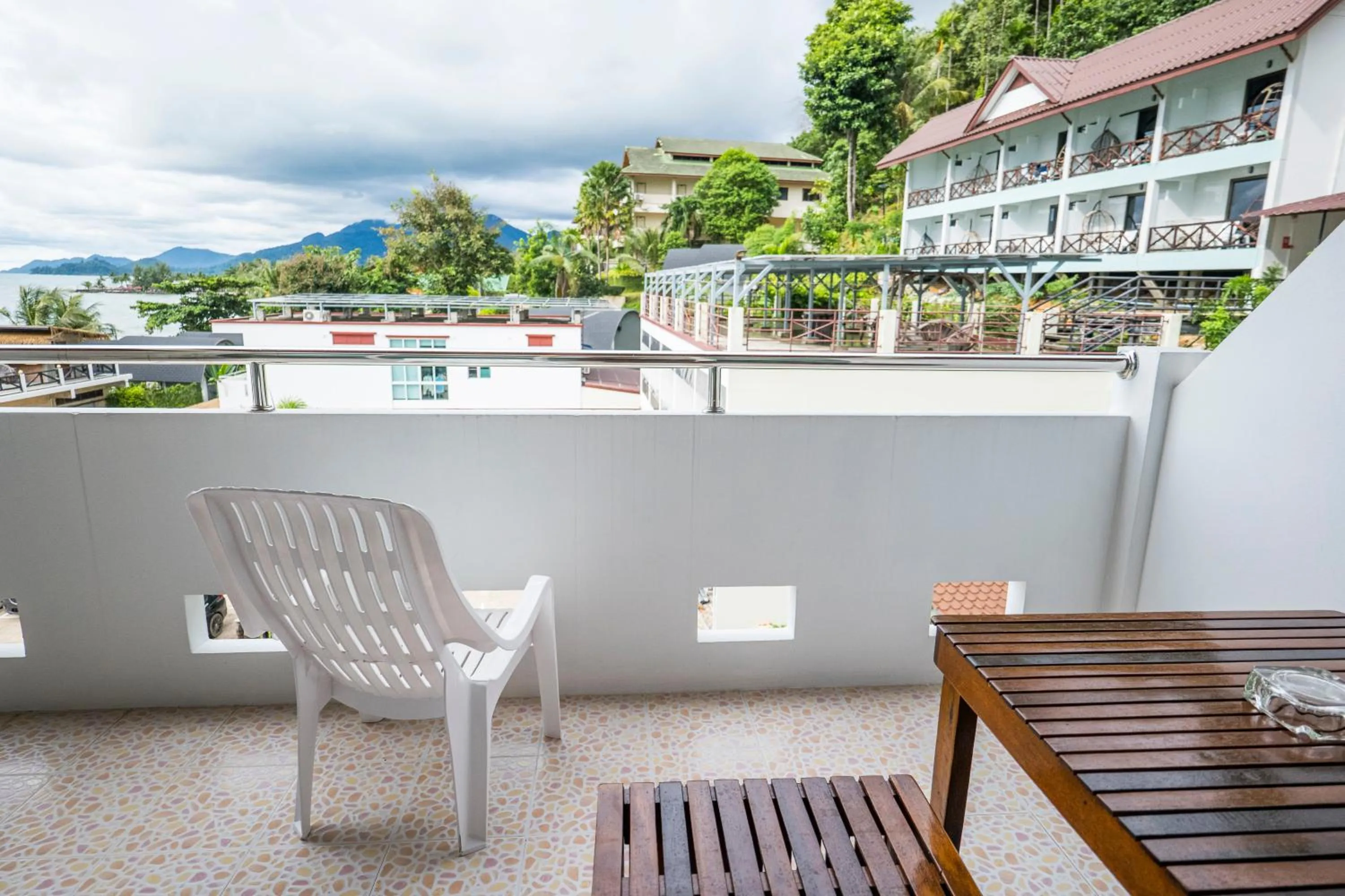 Property building in Mam Kaibae Hotel