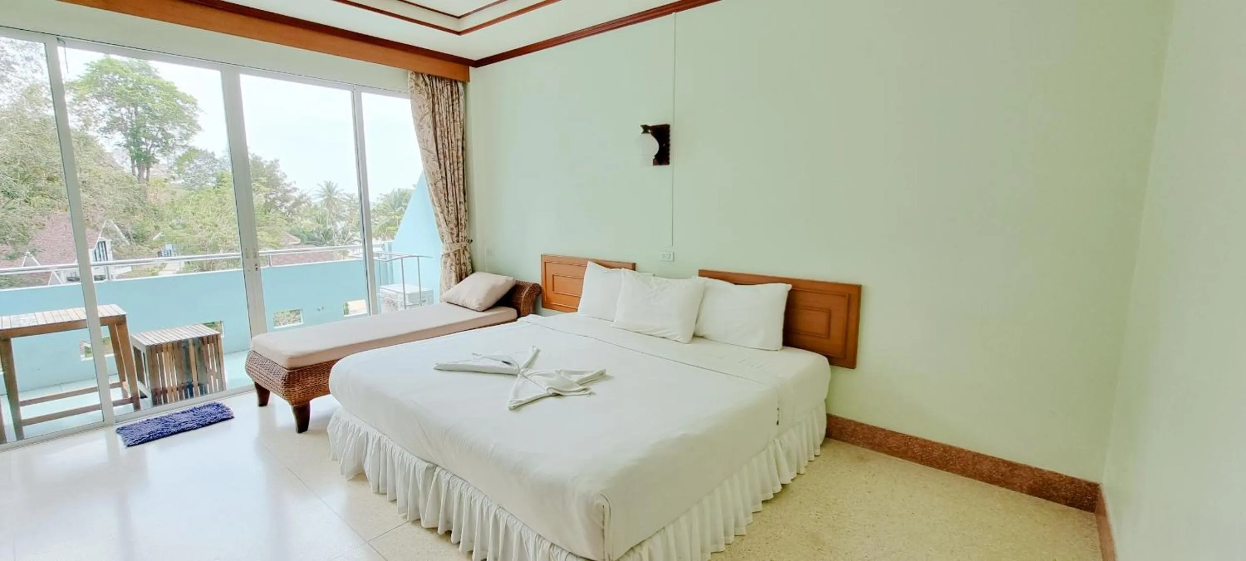 Bed in Mam Kaibae Hotel