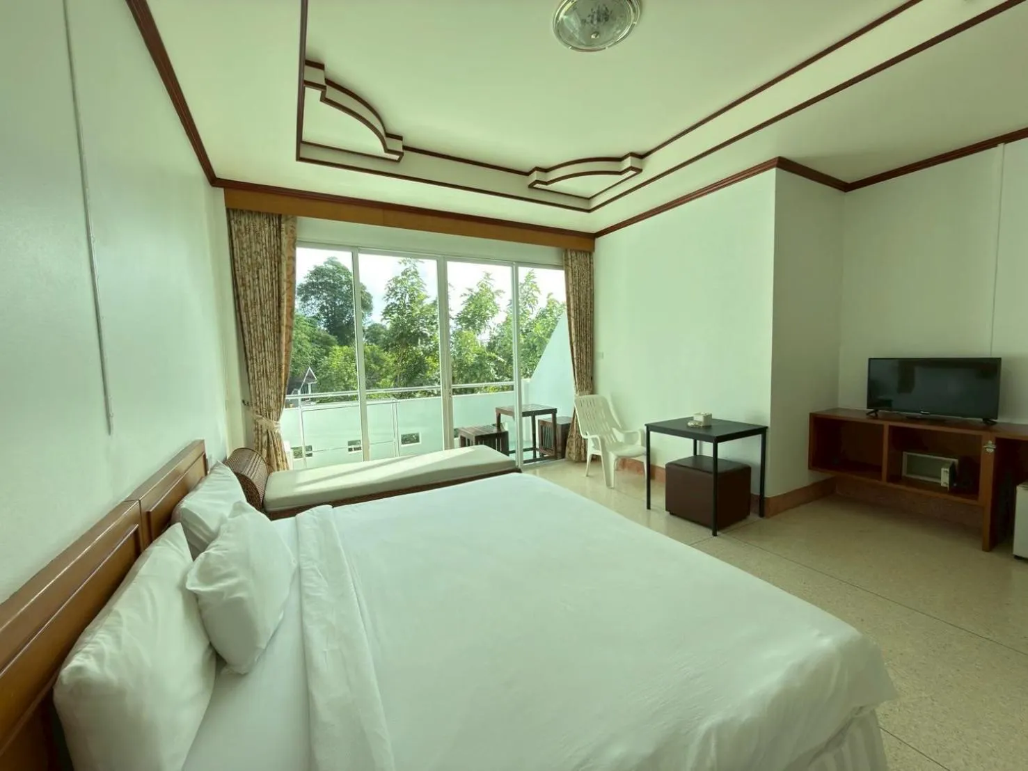 Bed in Mam Kaibae Hotel