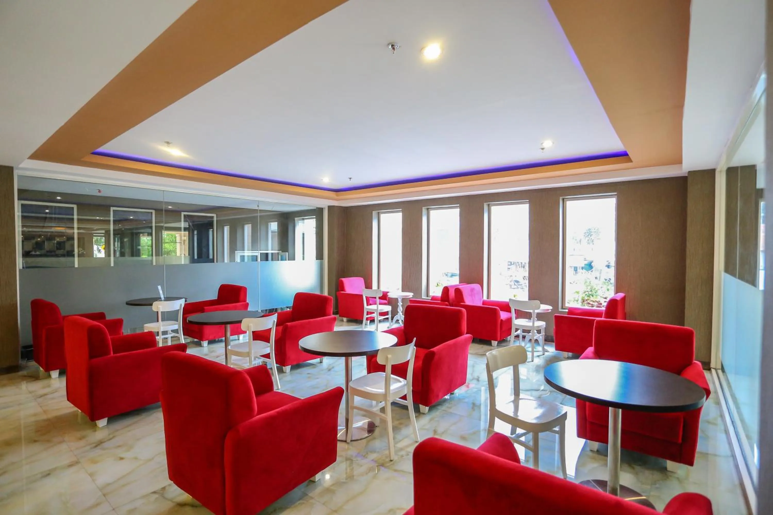 Lounge or bar in Sylvia Hotel Premier Kupang