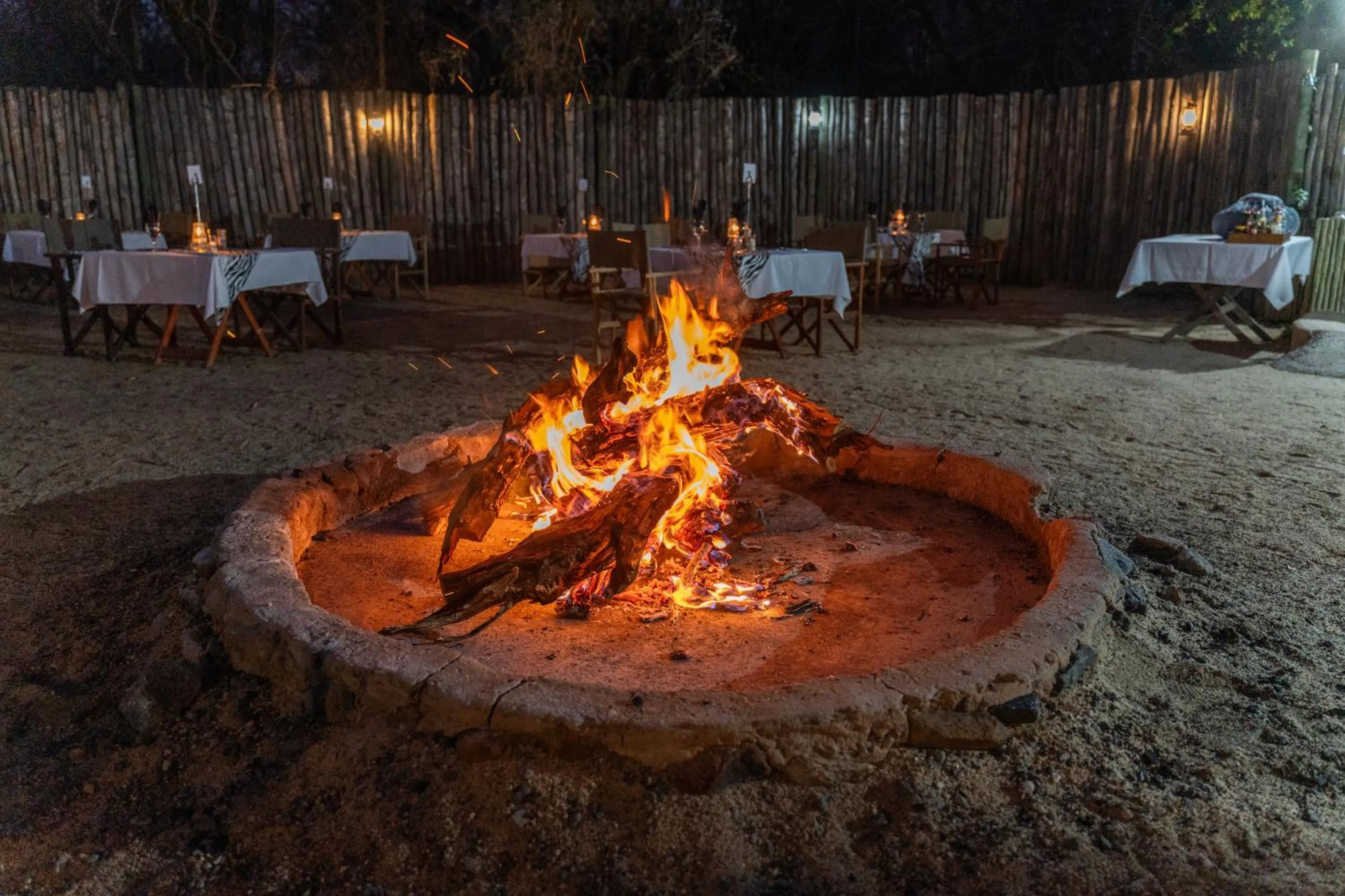 Property building in Black Rhino Game Lodge