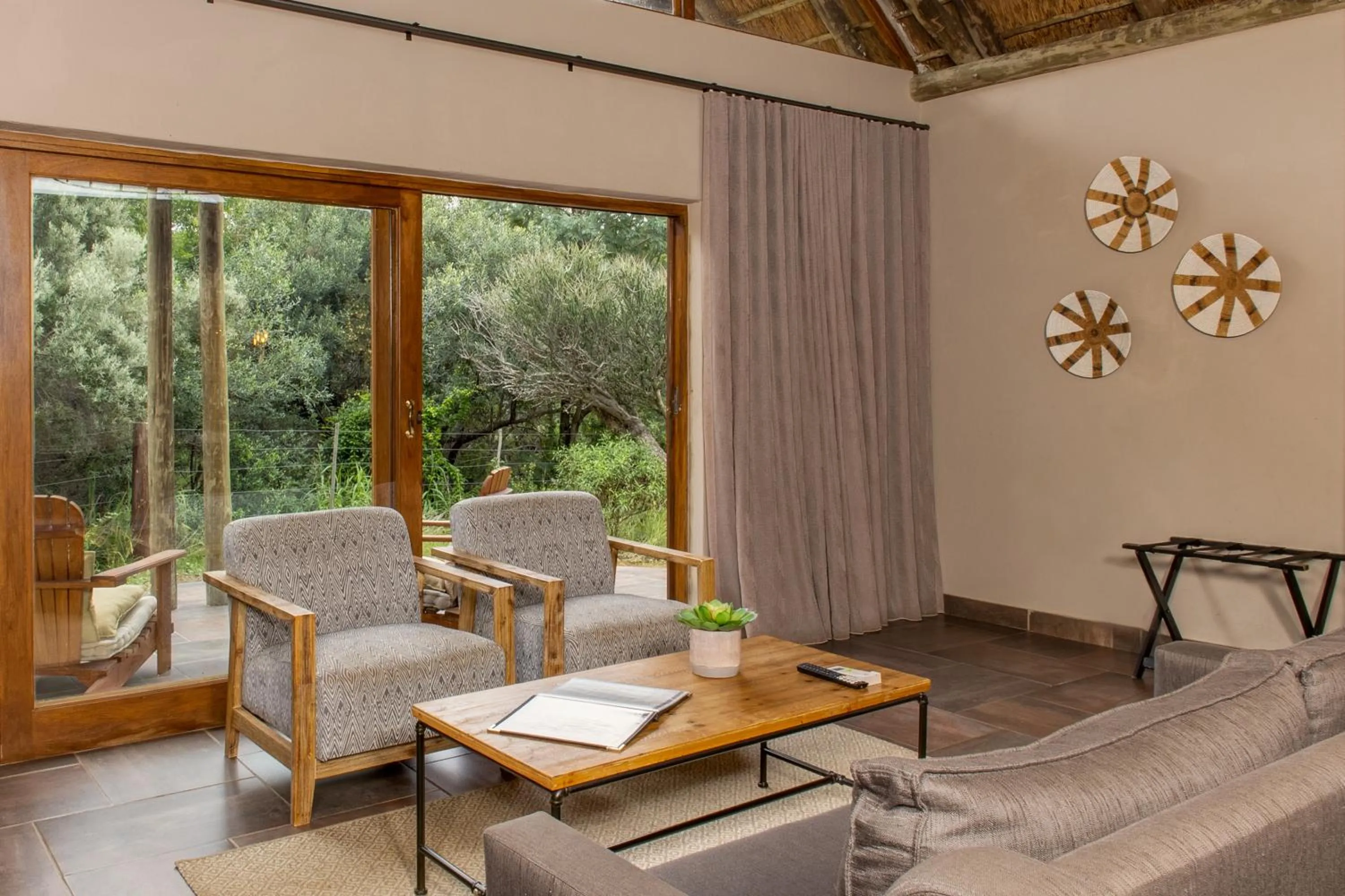 Shower in Black Rhino Game Lodge