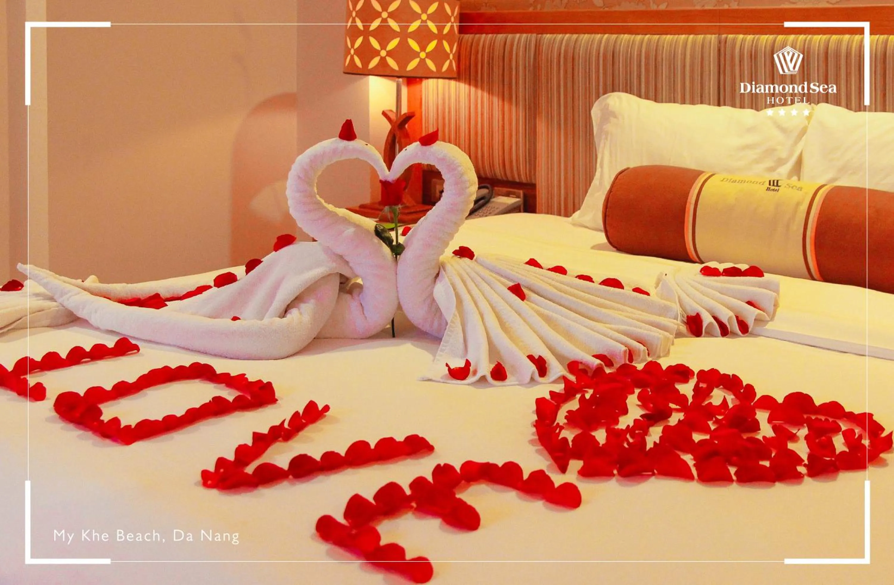 Bed in Diamond Sea Hotel