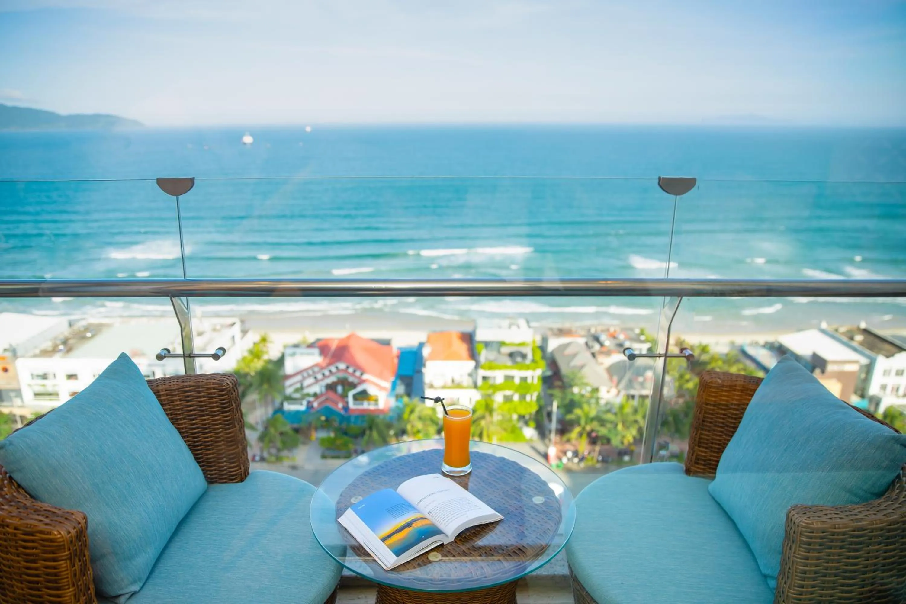 Patio in Diamond Sea Hotel