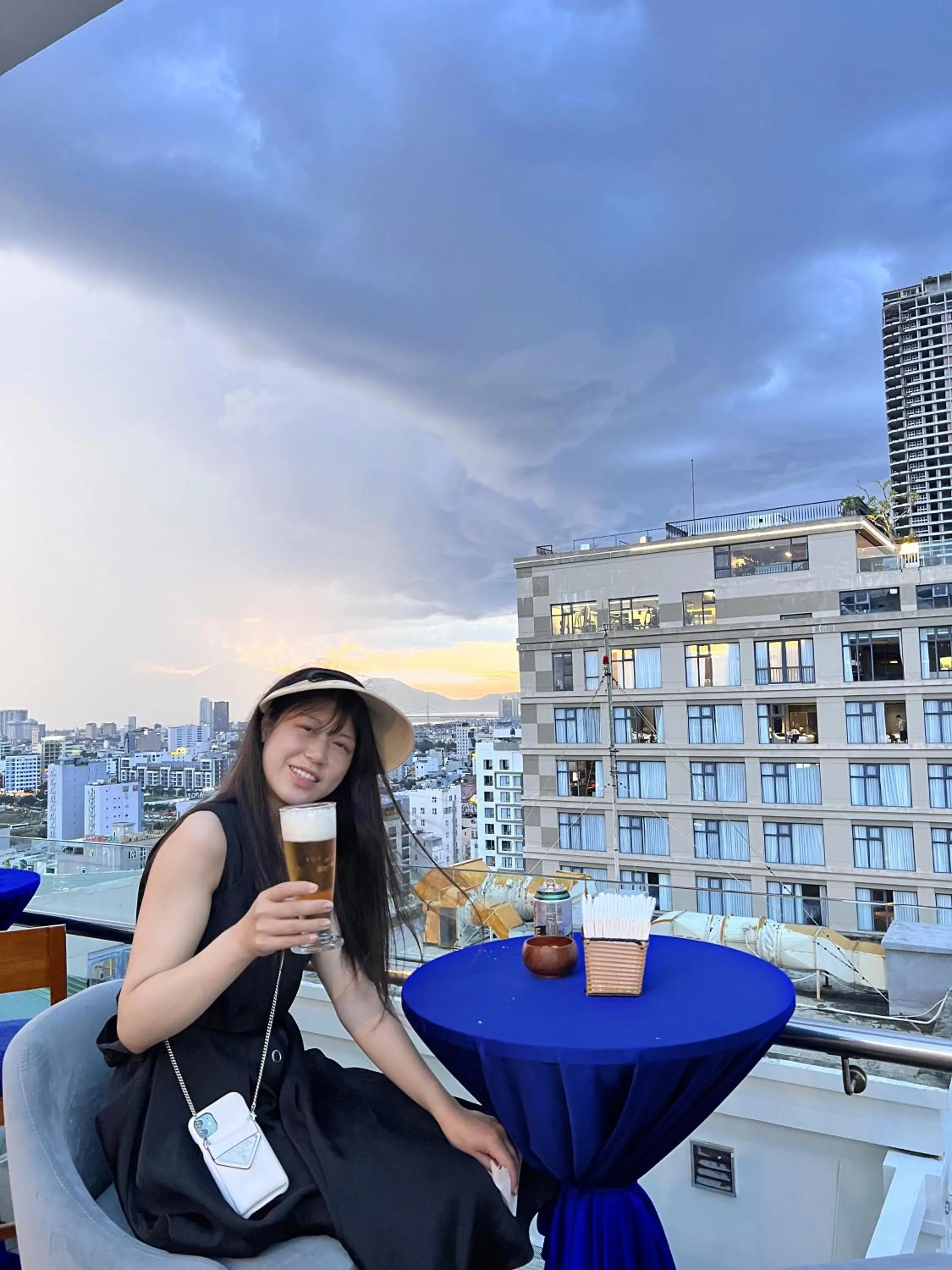 Lounge or bar in Diamond Sea Hotel