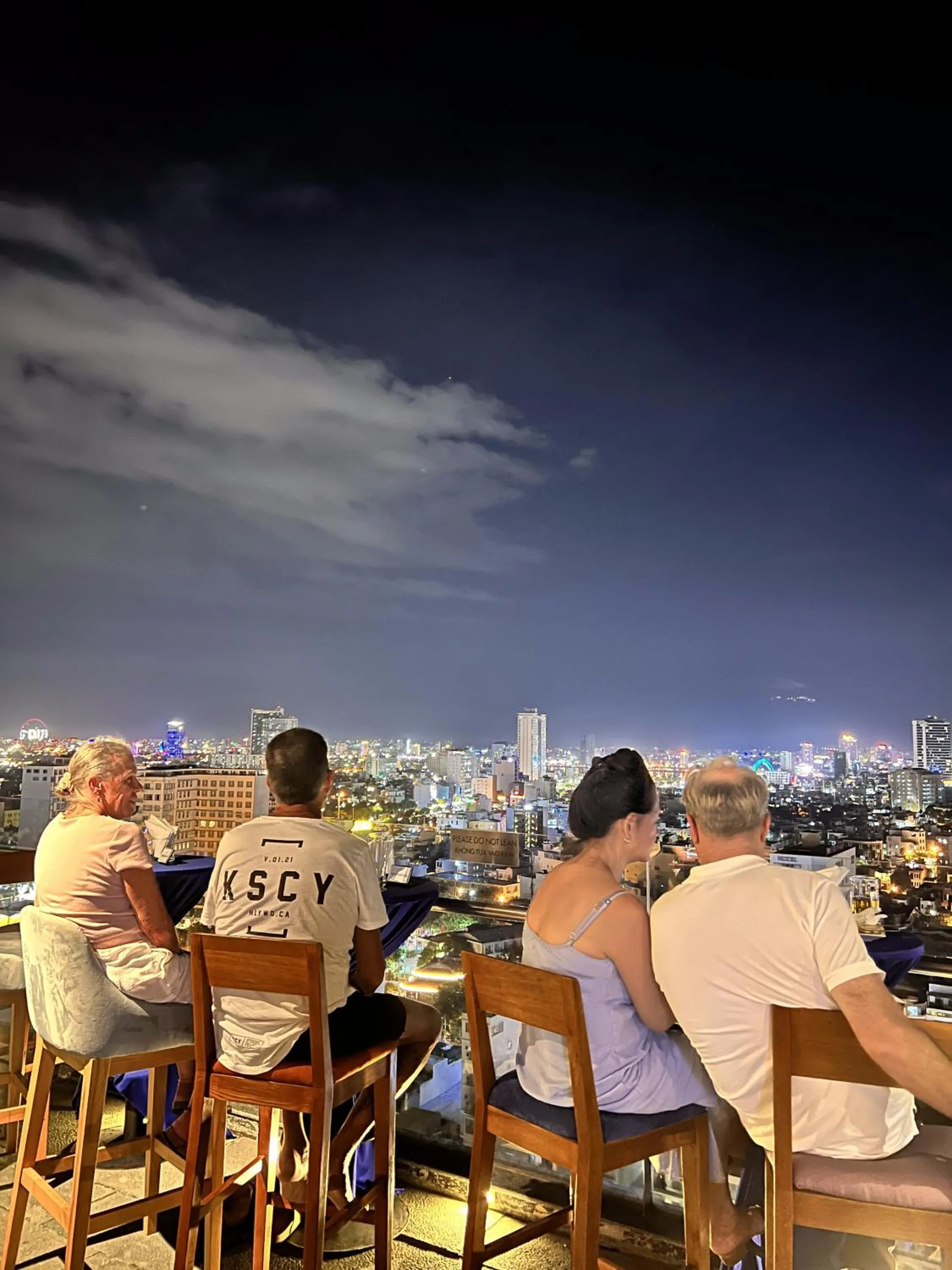 Lounge or bar in Diamond Sea Hotel