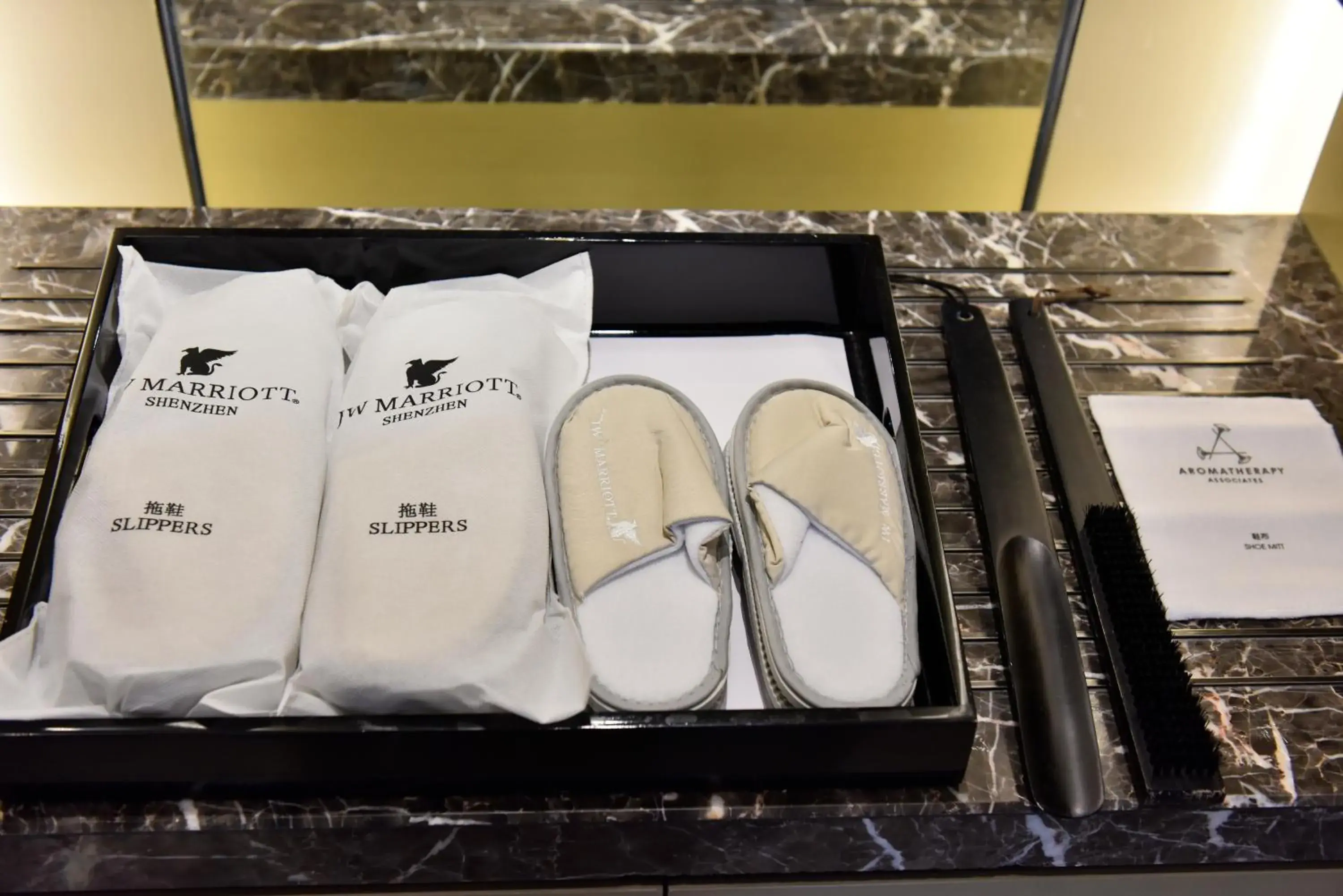 Large King Room with Bay View - Executive Lounge Access in JW Marriott Hotel Shenzhen Bao'an International Airport Large King Room with Bay View - Executive Lounge Access in JW Marriott Hotel Shenzhen Bao'an International Airport