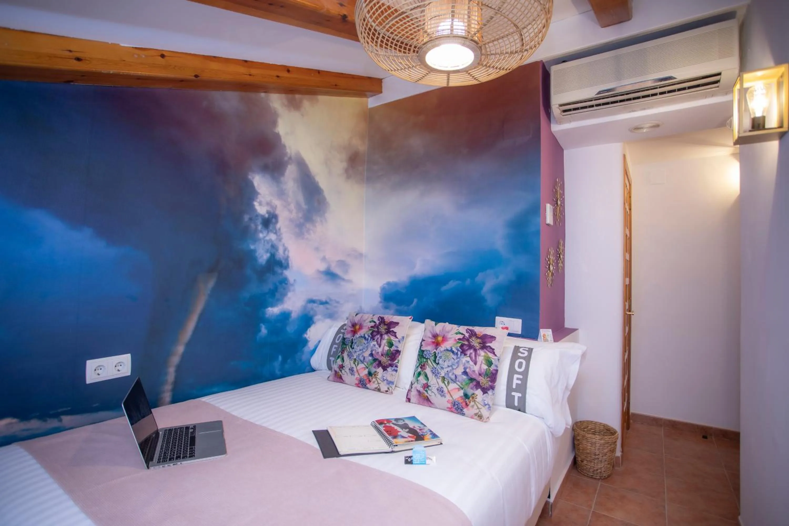 Bedroom, Bed in Casual Natura Valencia