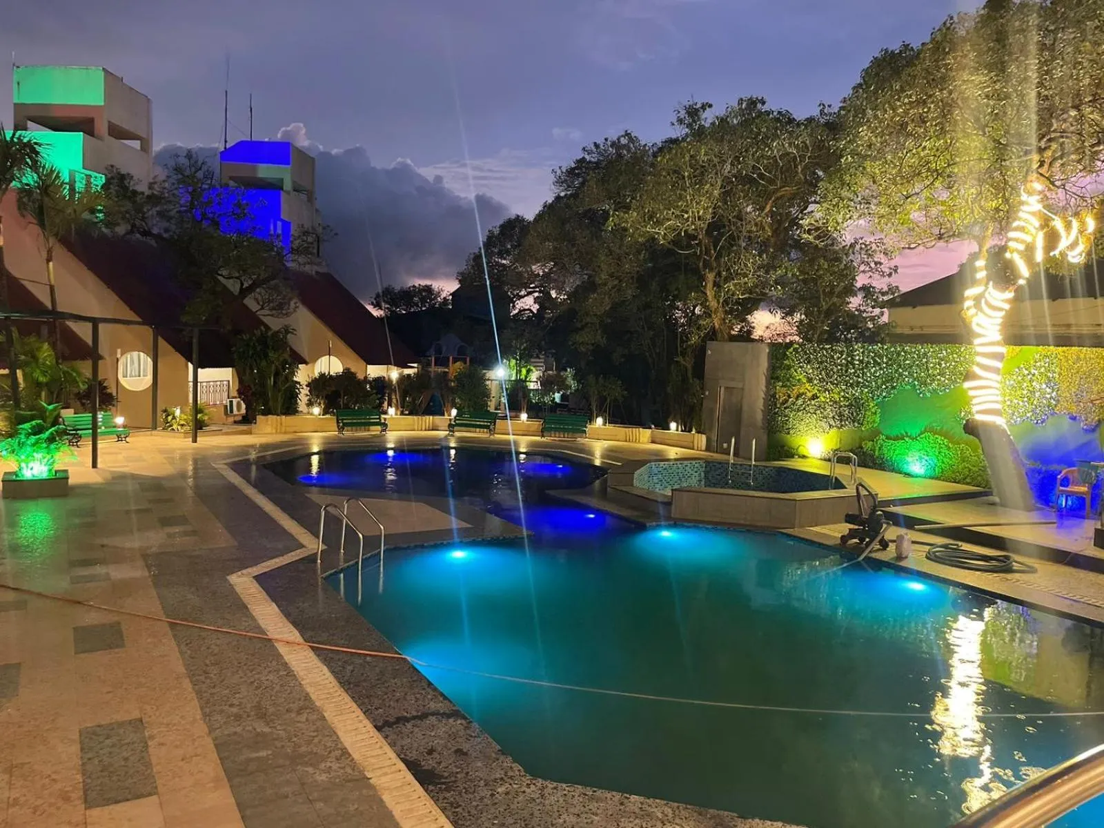 Swimming pool in The Byke Shanti Villa - Mahableshwar