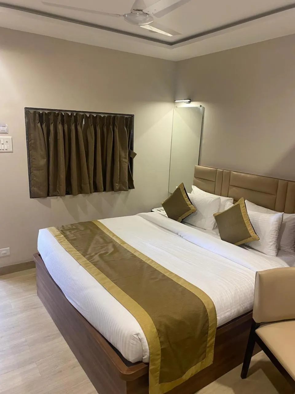 Bedroom, Bed in The Byke Shanti Villa - Mahableshwar