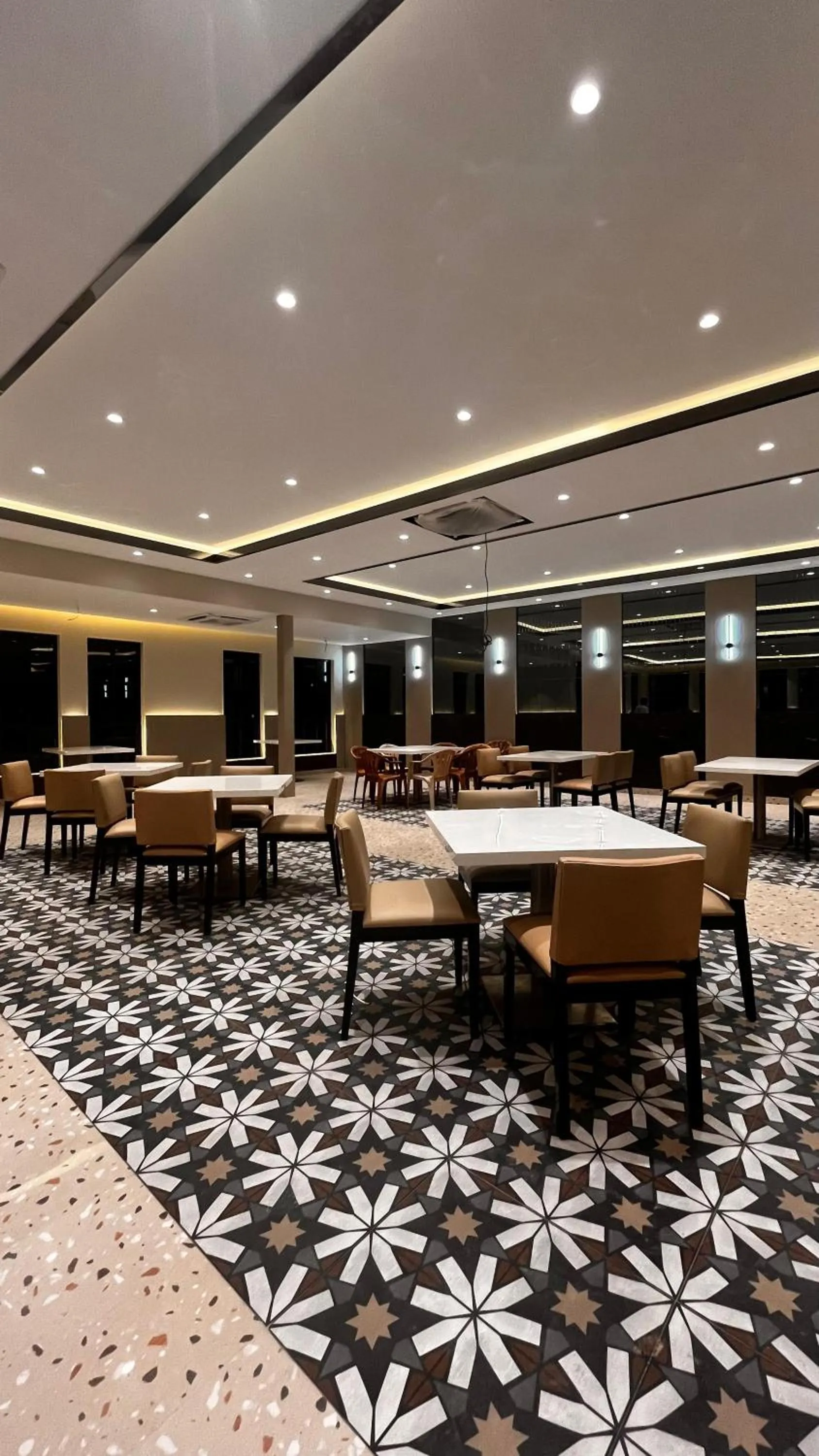 Restaurant/places to eat in The Byke Shanti Villa - Mahableshwar