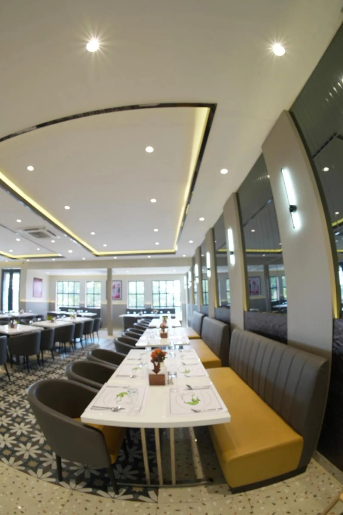 Restaurant/places to eat in The Byke Shanti Villa - Mahableshwar