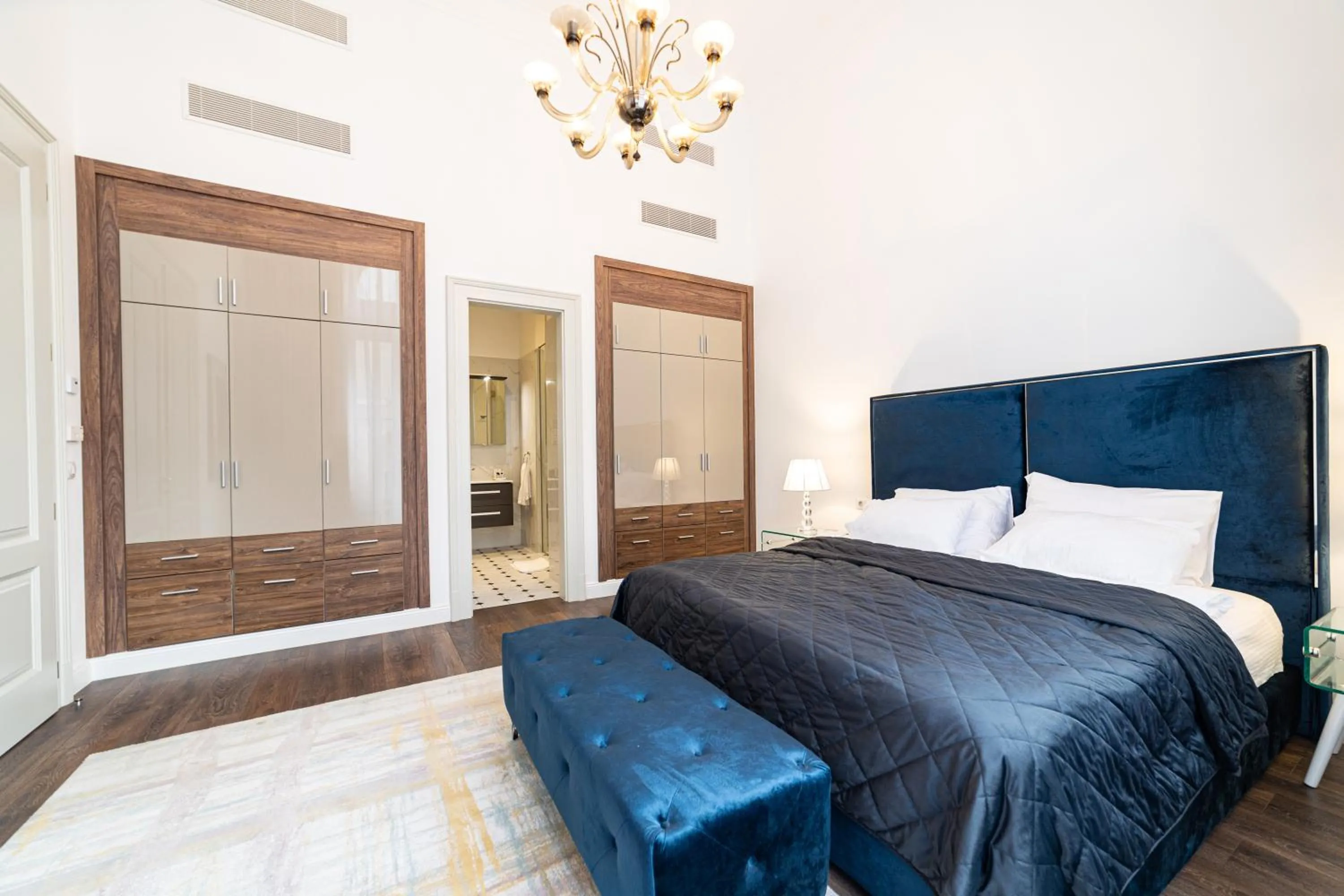 Photo of the whole room, Bed in Kozmo Residences Budapest