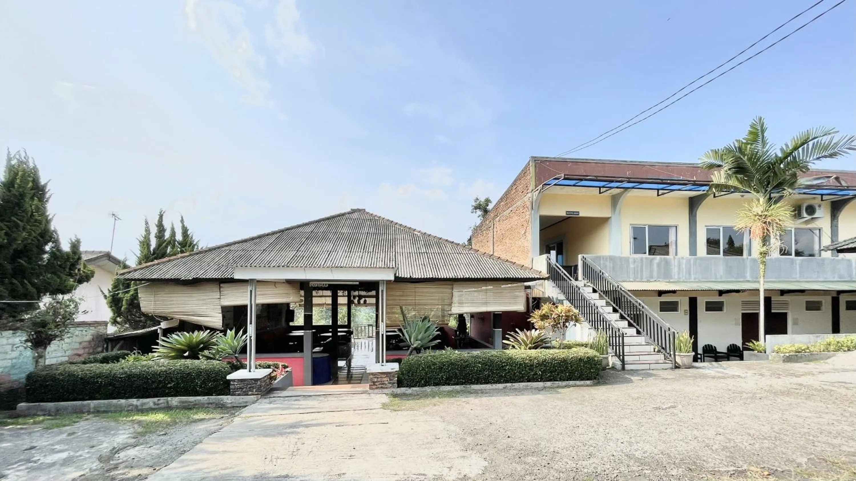 The Kanzi Hotel & Village