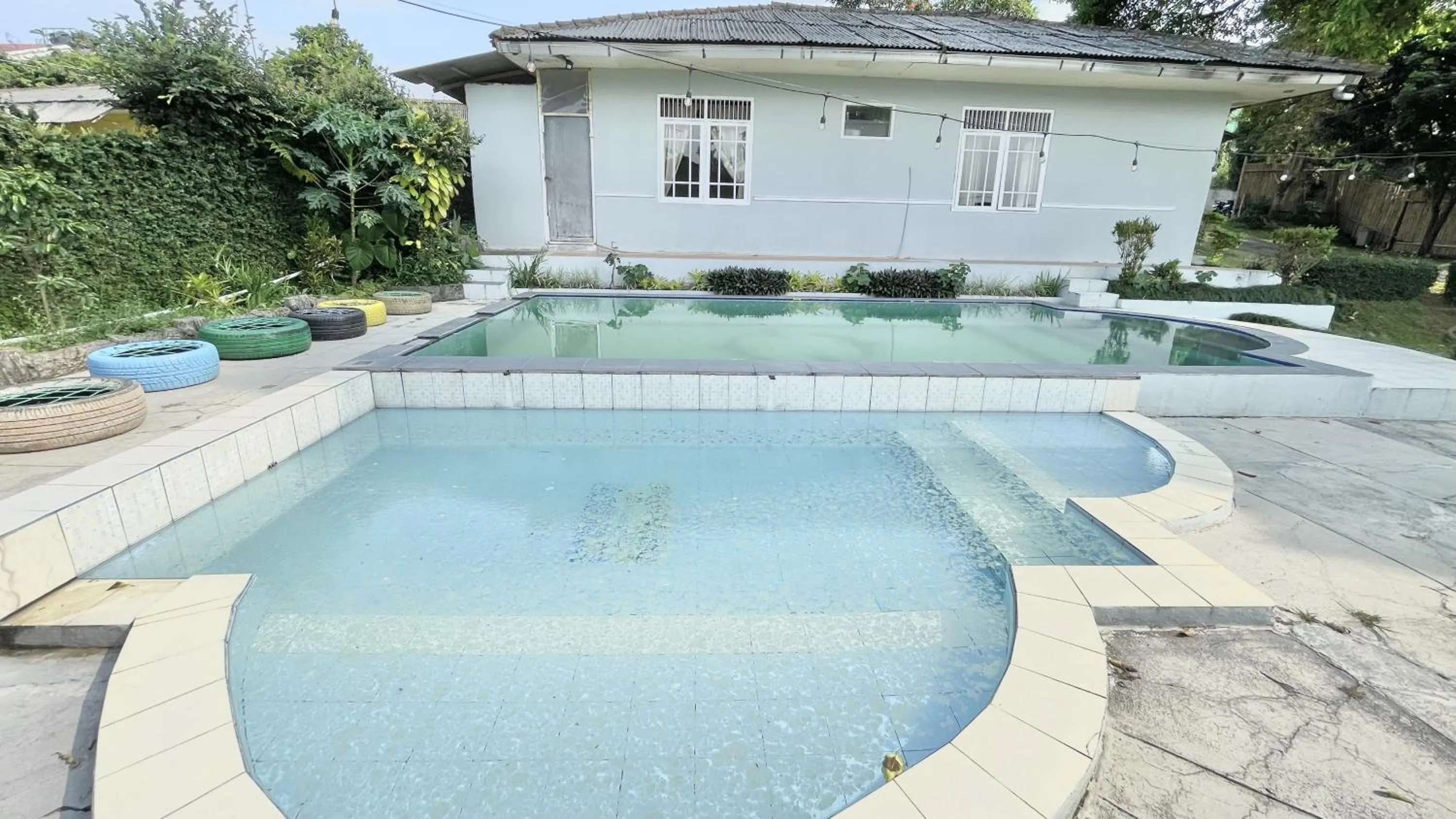 The Kanzi Hotel & Village