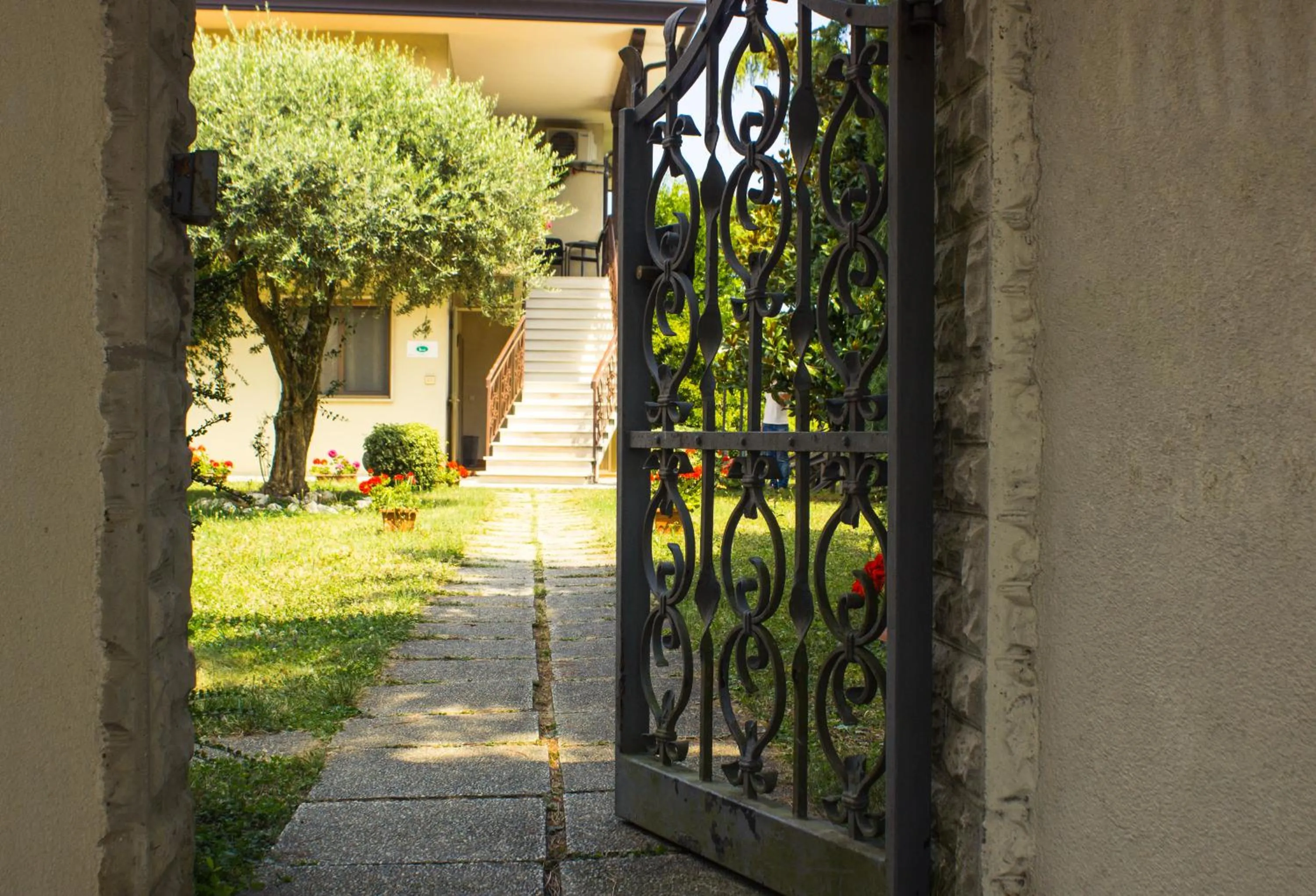 Facade/entrance in B&B Airport Venice Diego 2