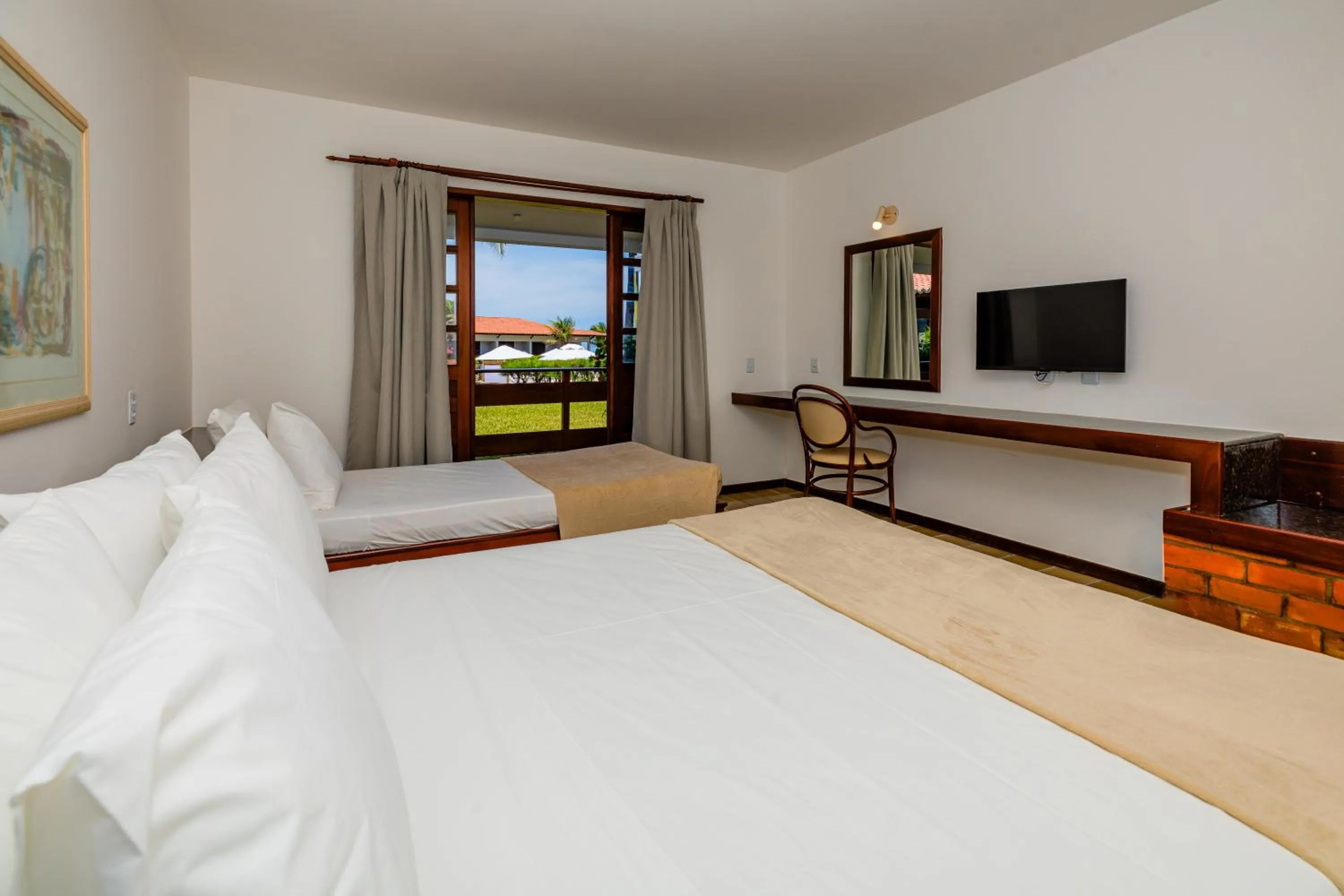 Bedroom, Bed in Mirai Beach Hotel